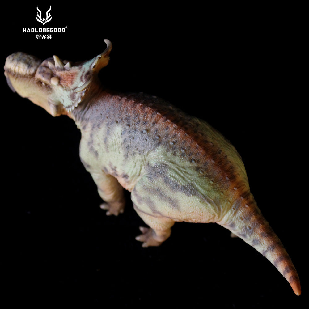 HAOLONGGOOD 1:35 Scale Pachyrhinosaurus Model