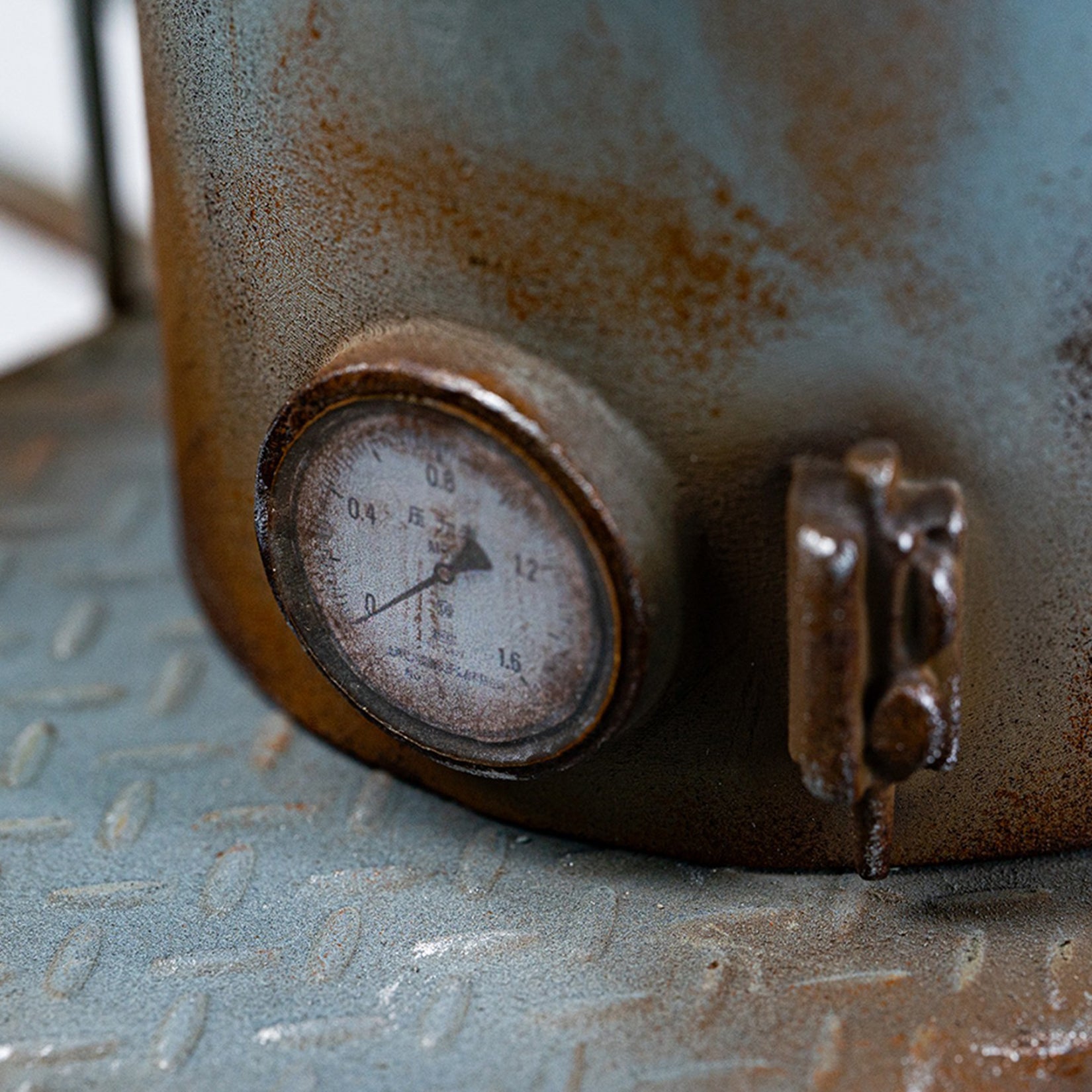 MMMTOYS 1:12 Scale The Rust Prologue Model