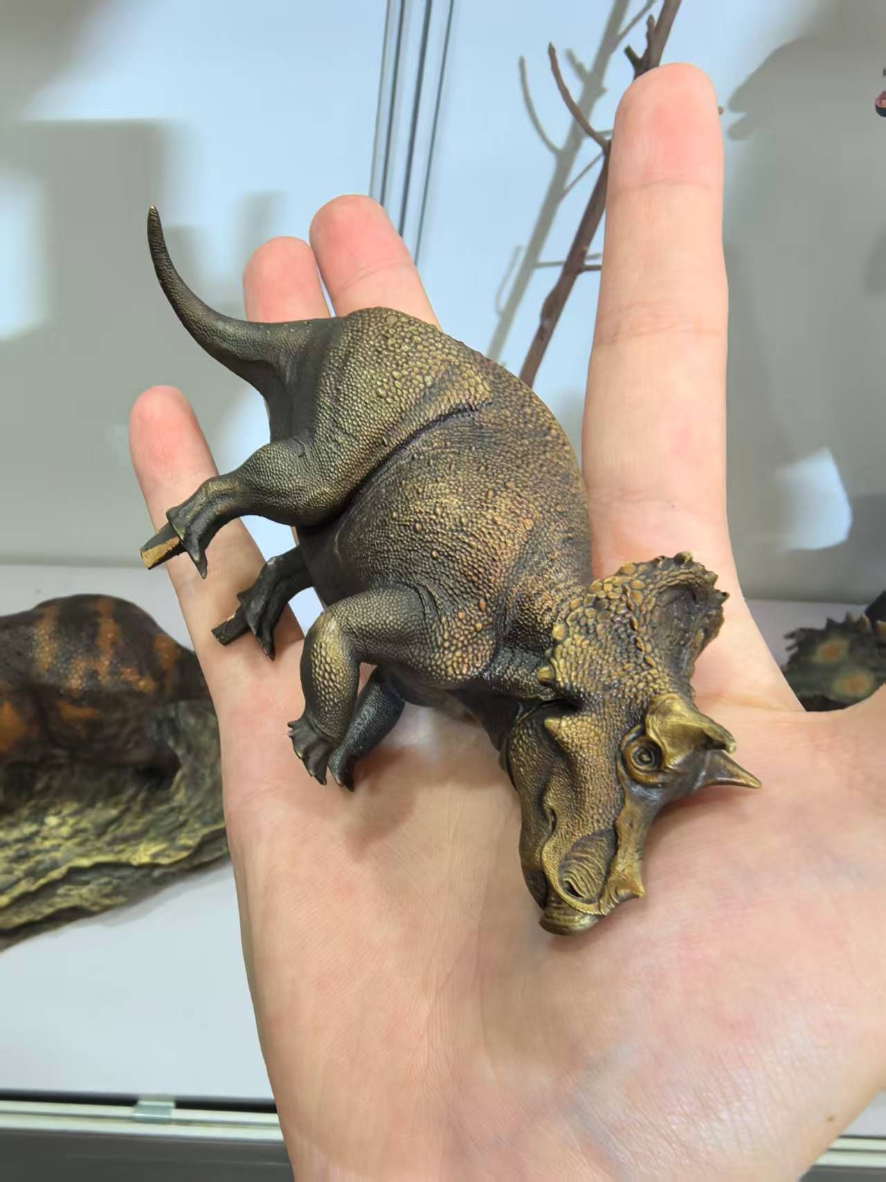 HAOLONGGOOD 1:20 Scale Tyrannosaurus Rex Triceratops Bronze Model