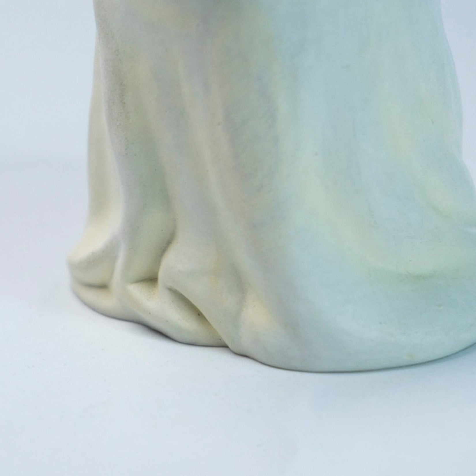 JXK Studio White Robe Spirit Cat Model