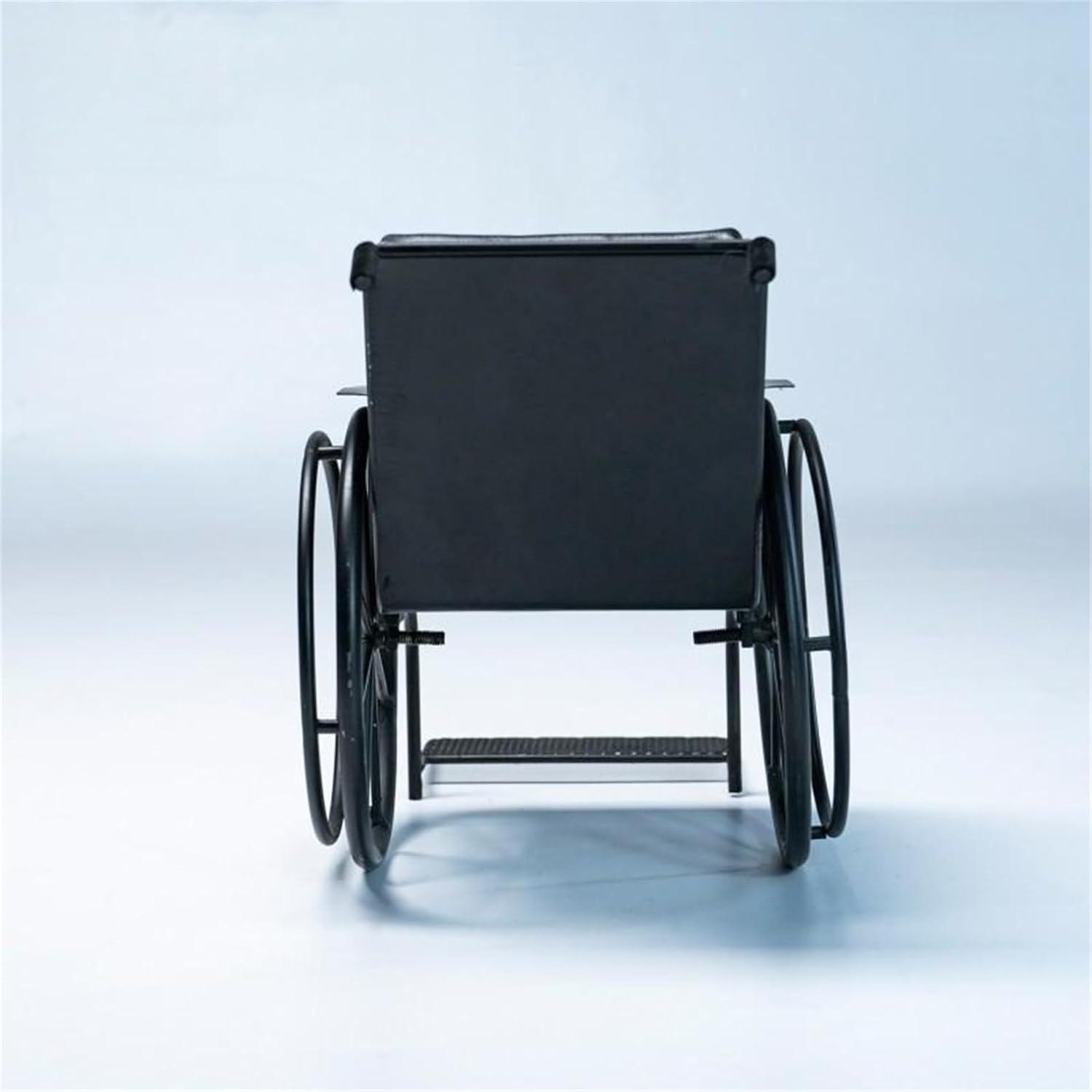 MMMTOYS Black Wheelchair Model Scene Decoration