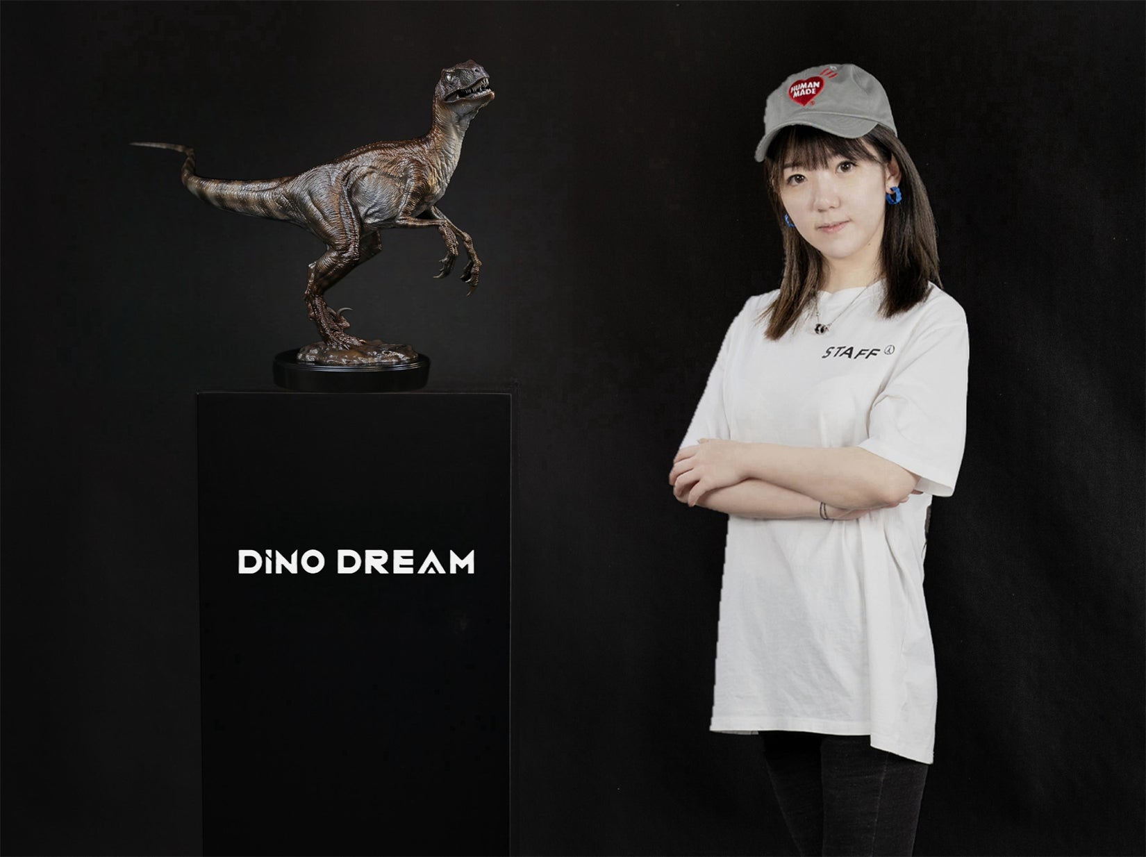 DINO DREAM FAUX-BRONZE VELOCIRAPTOR TREX STATUE