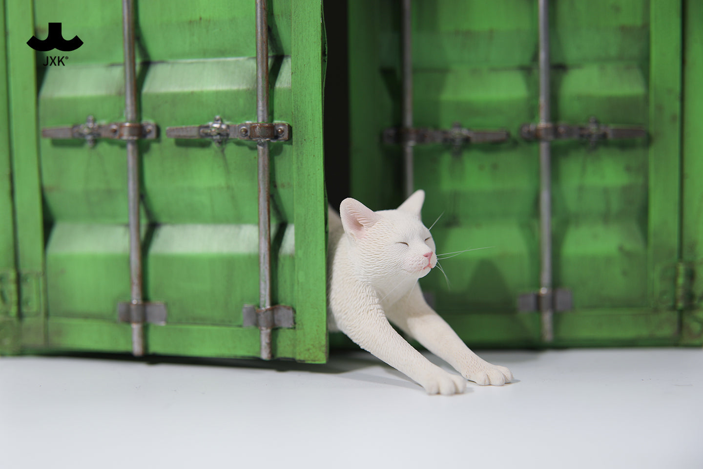 JXK 1/6 Stretching Cat Model