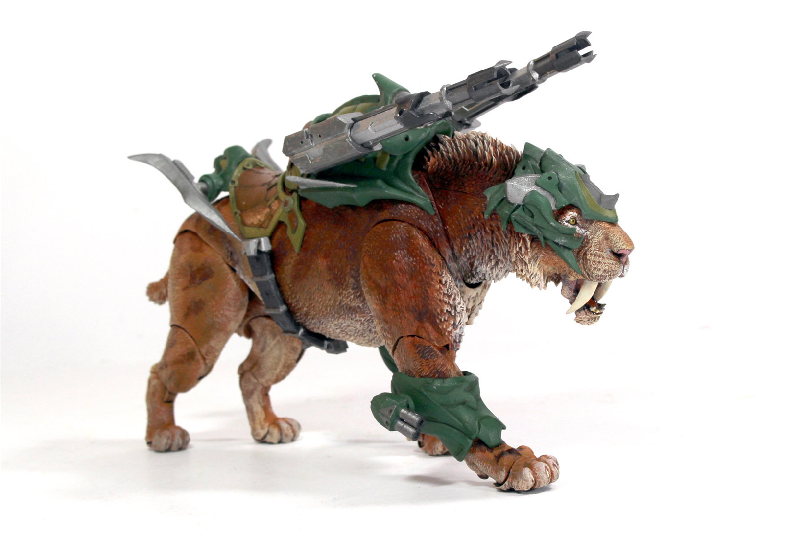 Beasts of the Mesozoic Saberbeast modular armor unit- (Smilodon)