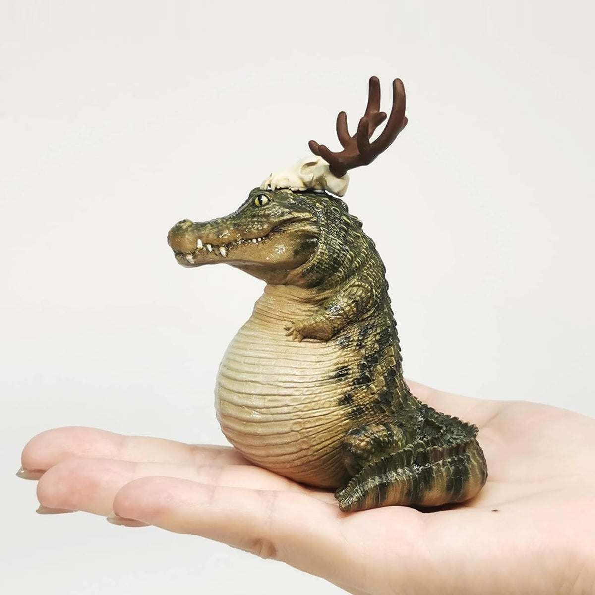 Realistic Crocodile Resin Animal Figurine Scene Decor Collector Gift