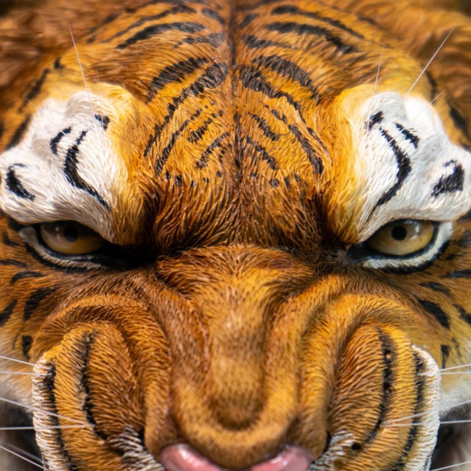 JXK Tiger Head Statue Figure