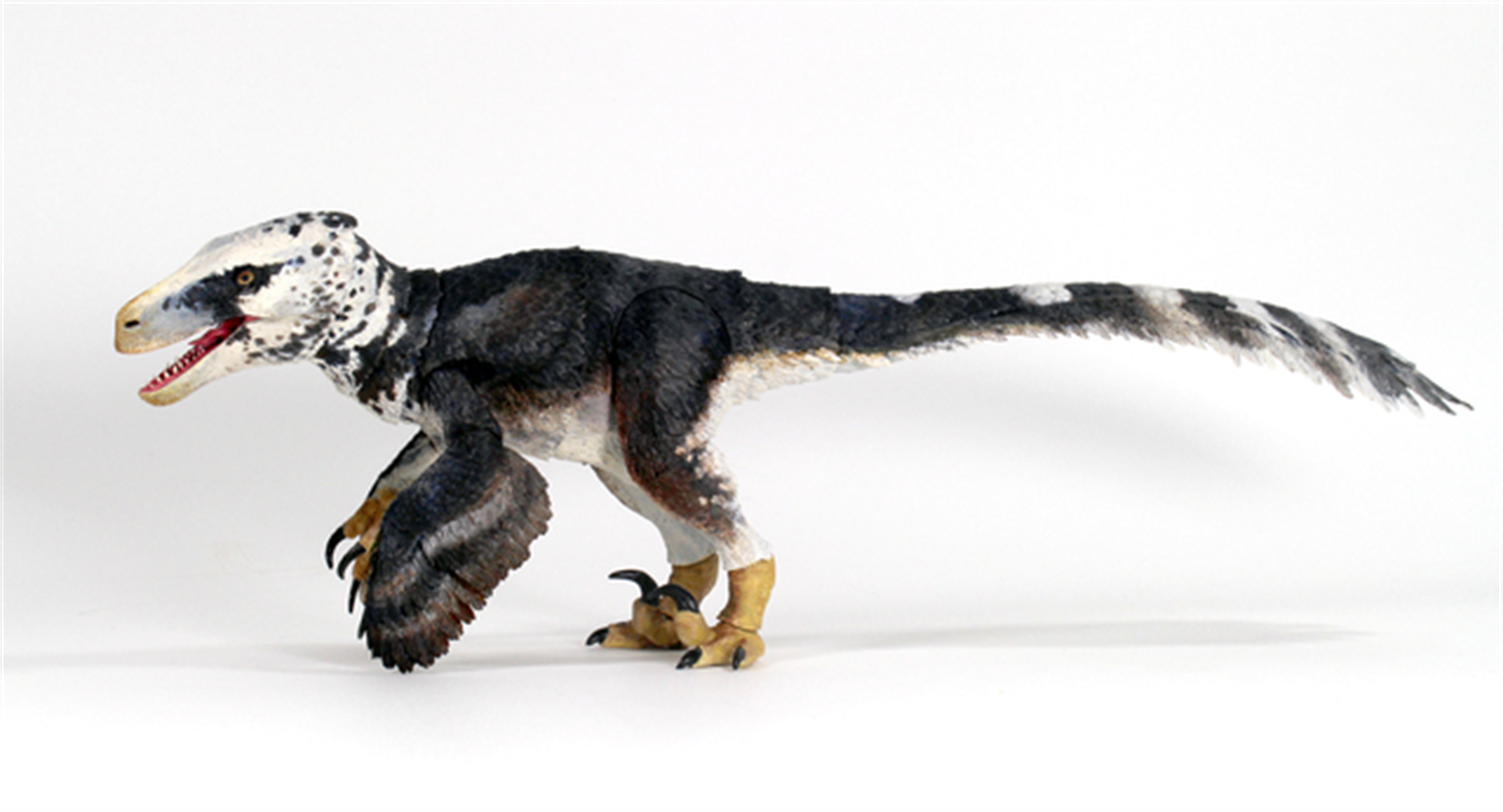 Beasts of the Mesozoic Utahraptor ostrommaysi - 1/18th scale