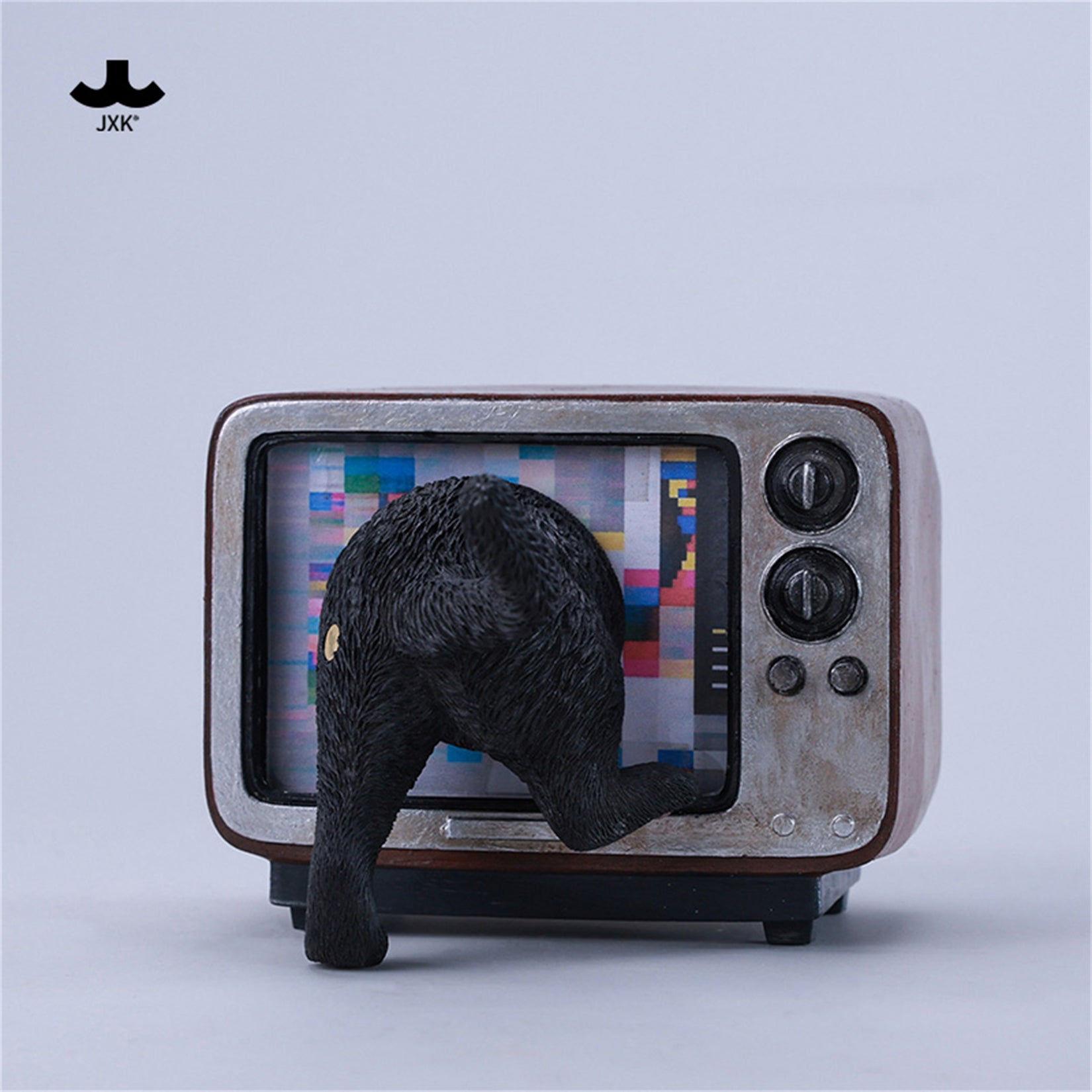 JXK Channel Cat Figure