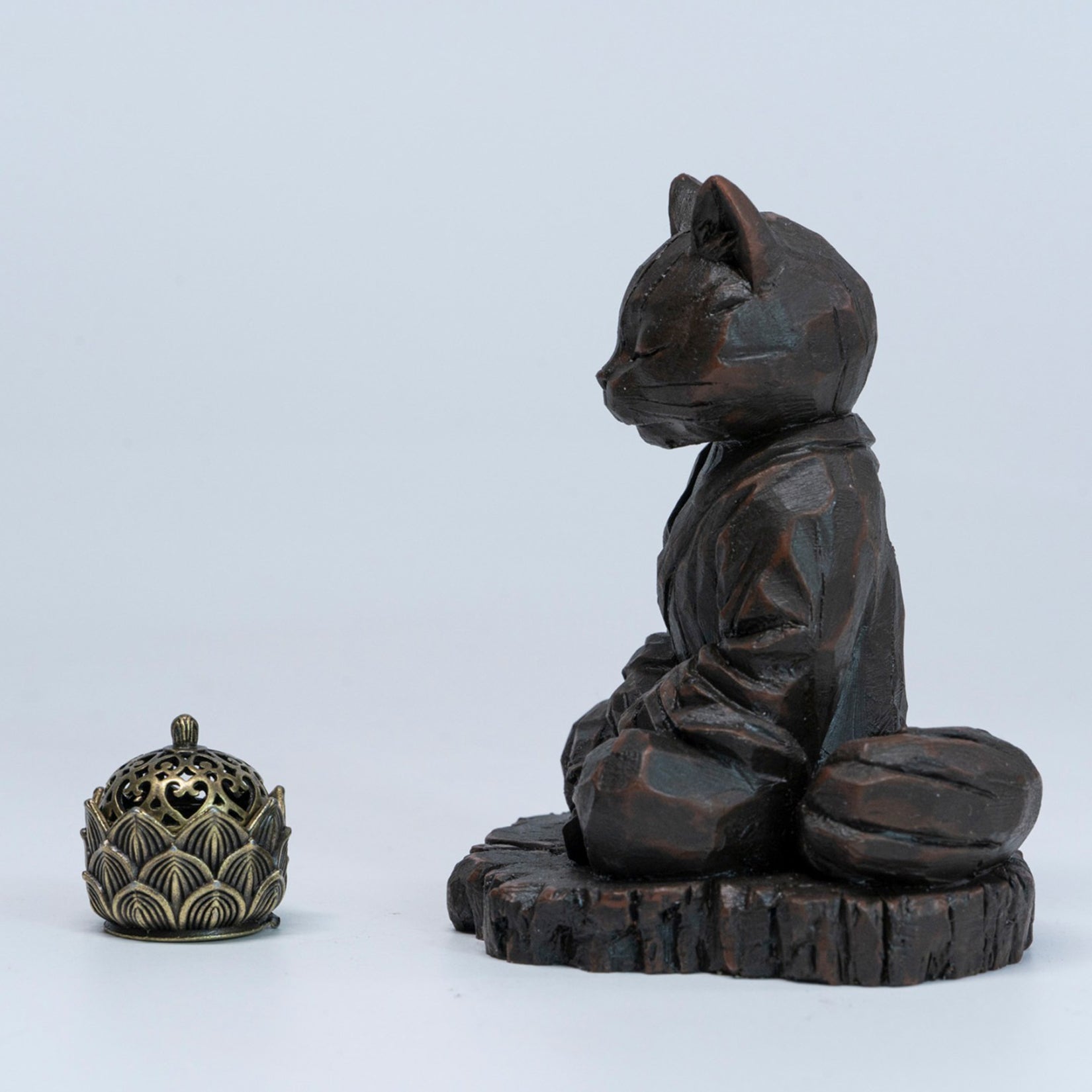 JXK Studio Wood‑Carved Zen Cat Figurine