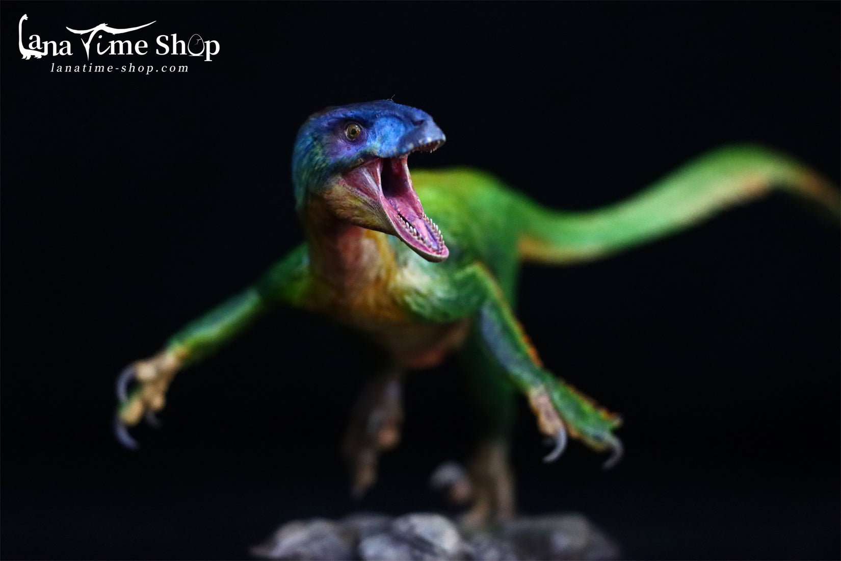 LANATIMESHOP 1:35 Scale Utahraptor Spike Model
