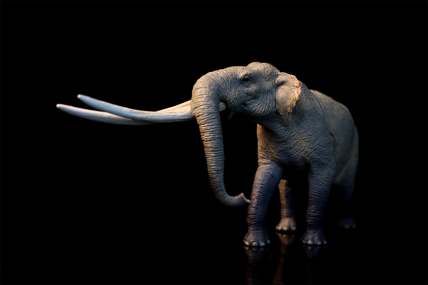 TNG Arsinoitherium Elasmotherium Megatherium Woolly Mammoth Stegodon Figure