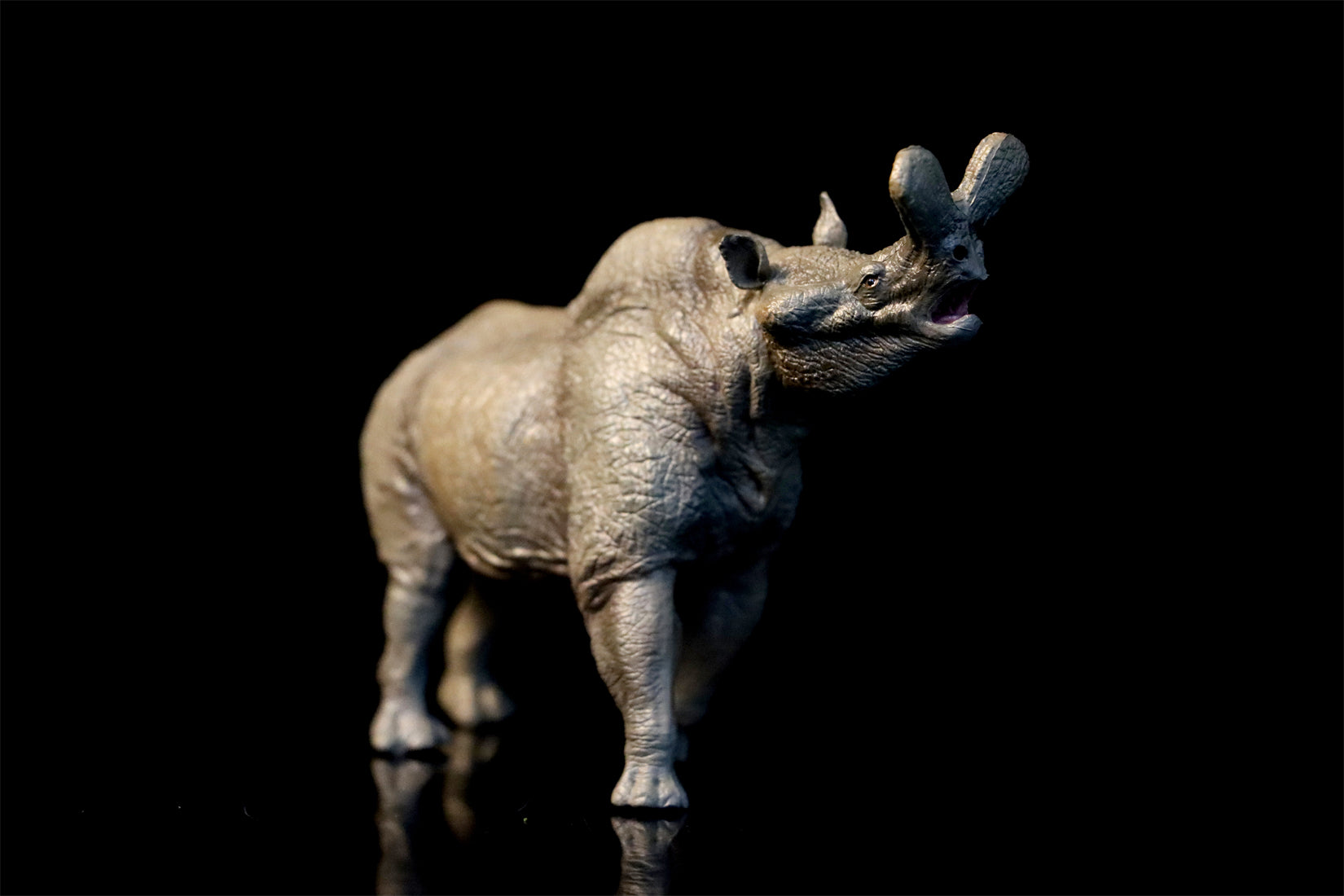 TNG Elasmotherium Megatherium Woolly Mammoth Stegodon Brontotheriidae Smilodon Figure