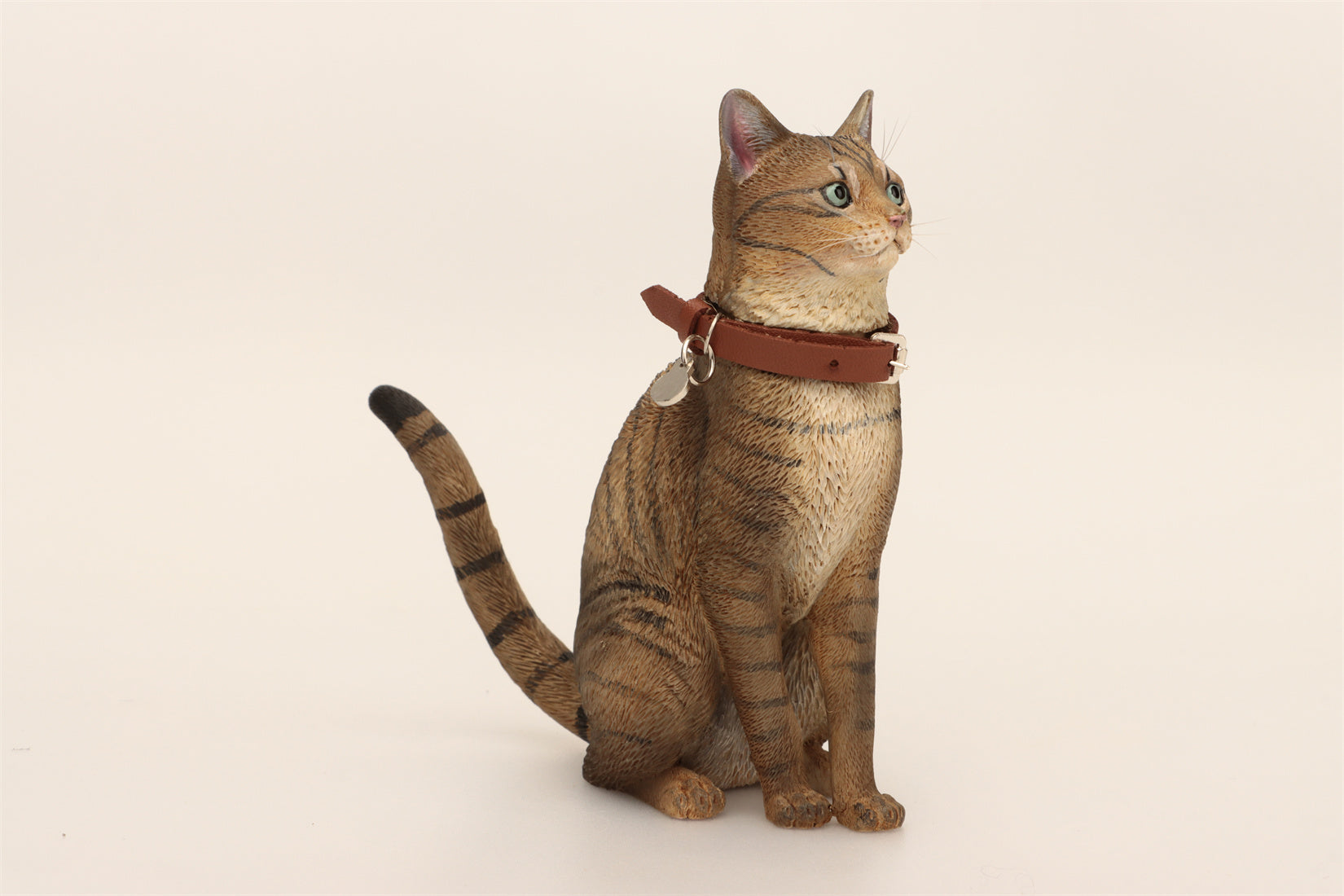 1/6 Domestic Cat Figure