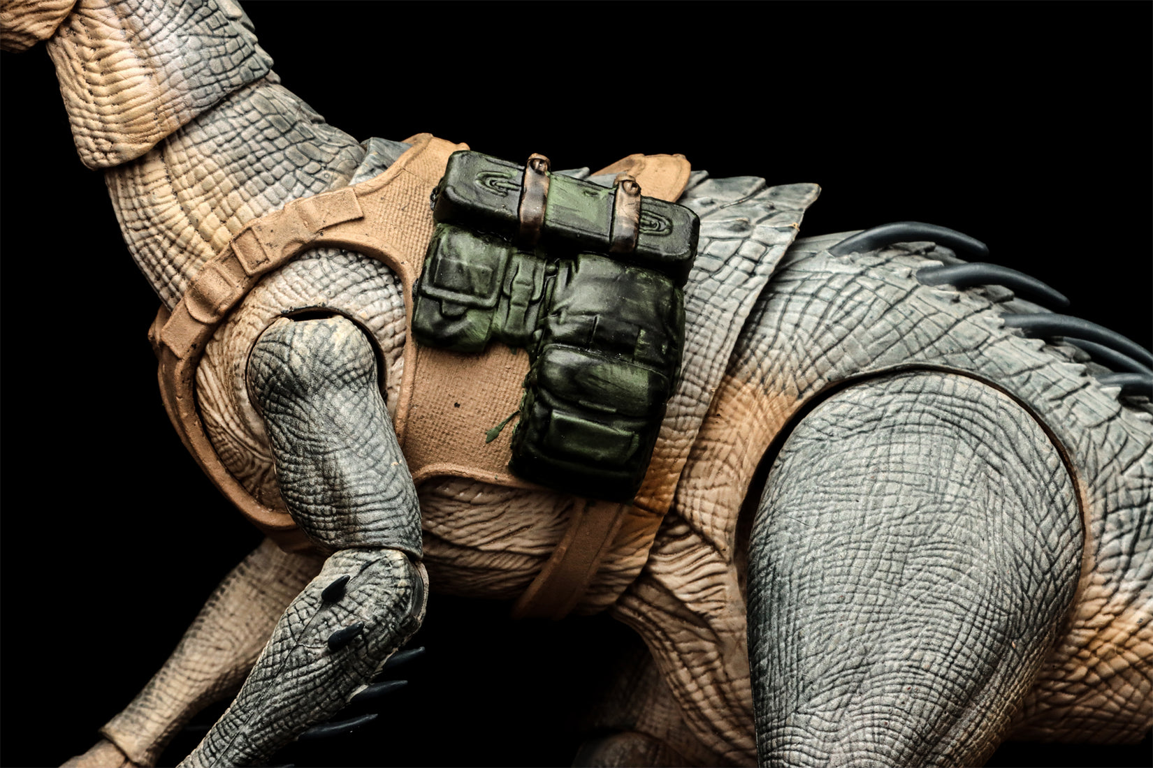 Nanmu Studio BERSERKER RAPTOR 2.0 Mass Production Ground Type Action Figure