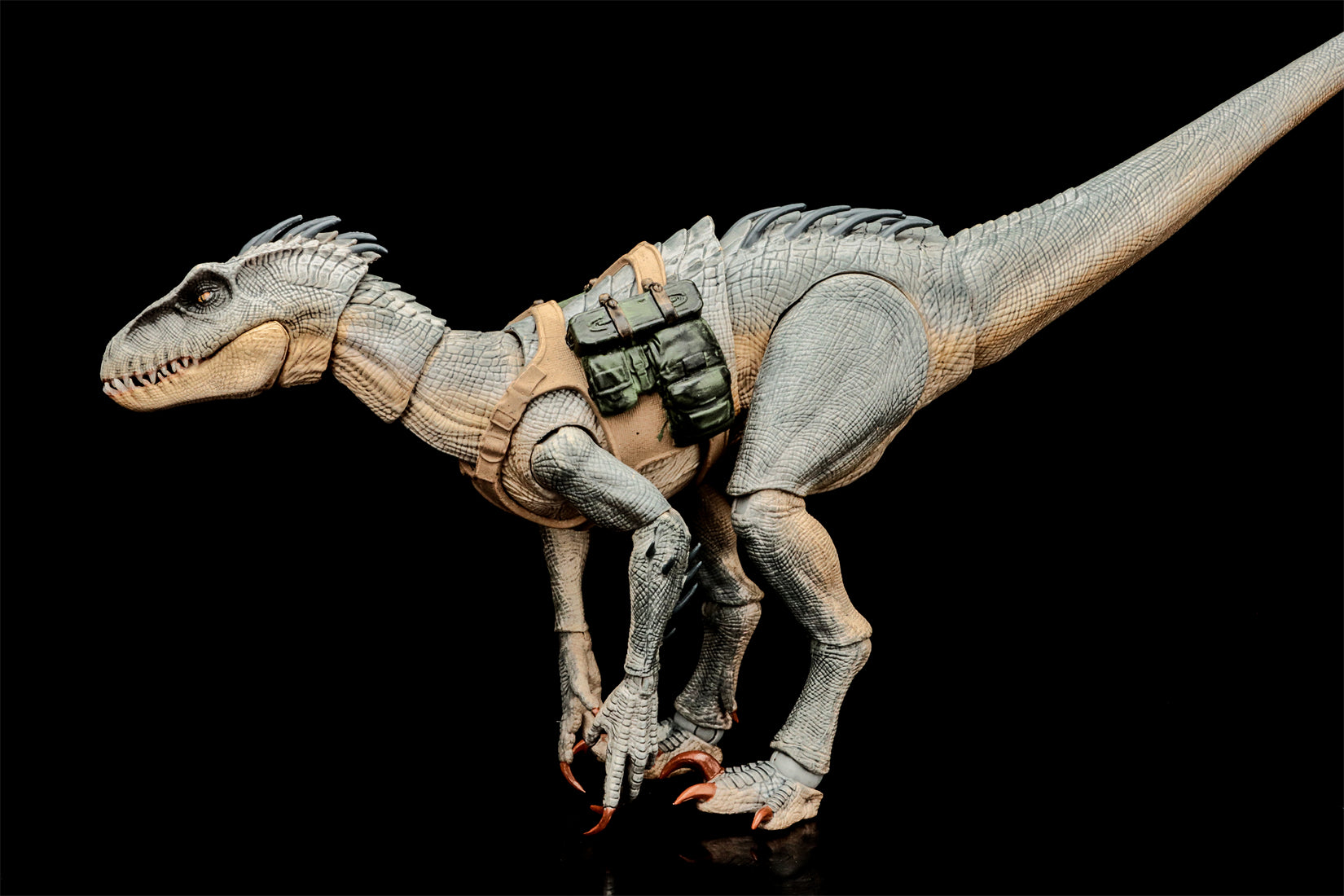 Nanmu Studio BERSERKER RAPTOR 2.0 Mass Production Ground Type Action Figure