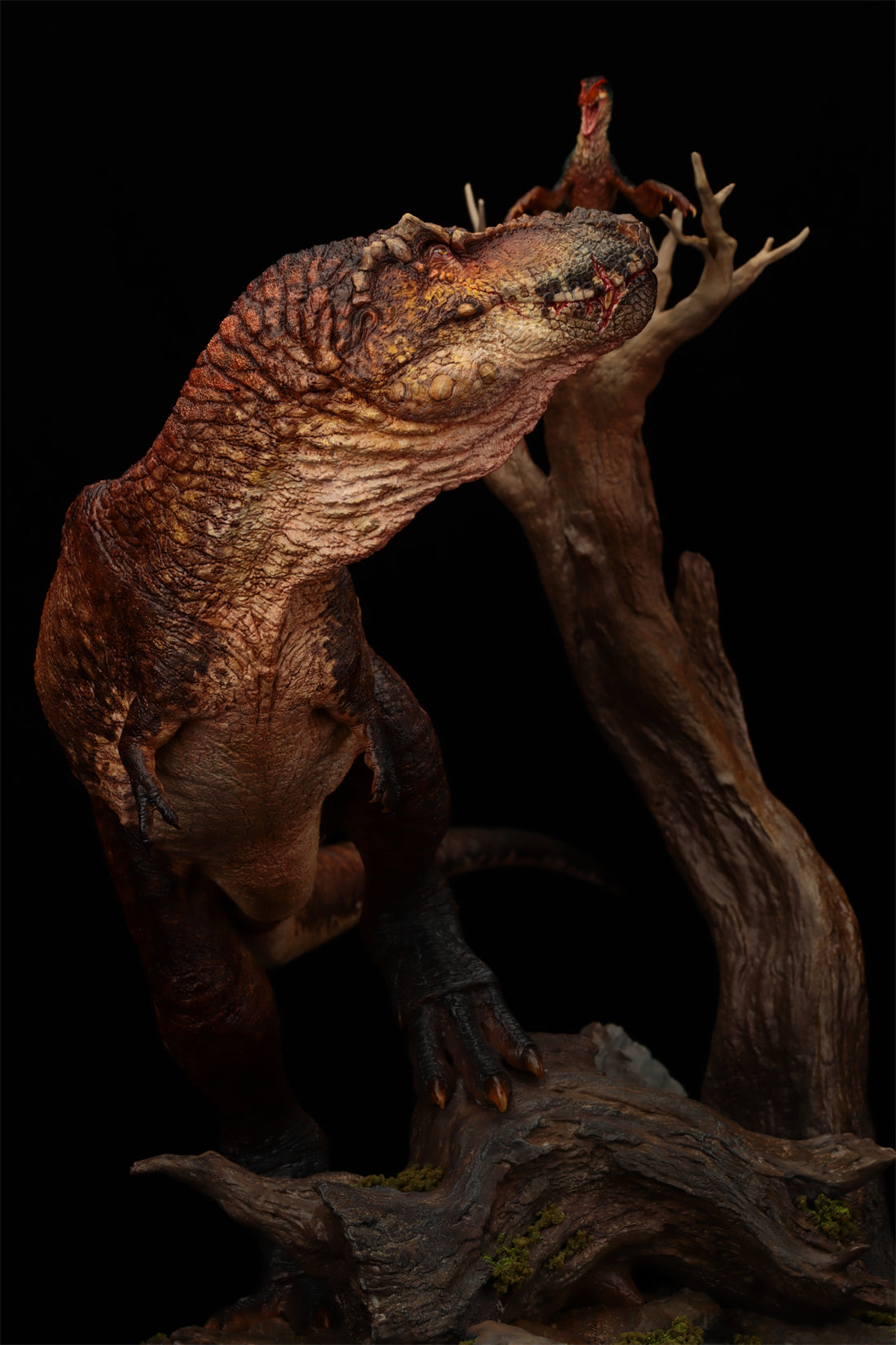 Ashine Alliance Tyrannosaurus Acheroraptor Scene Statue