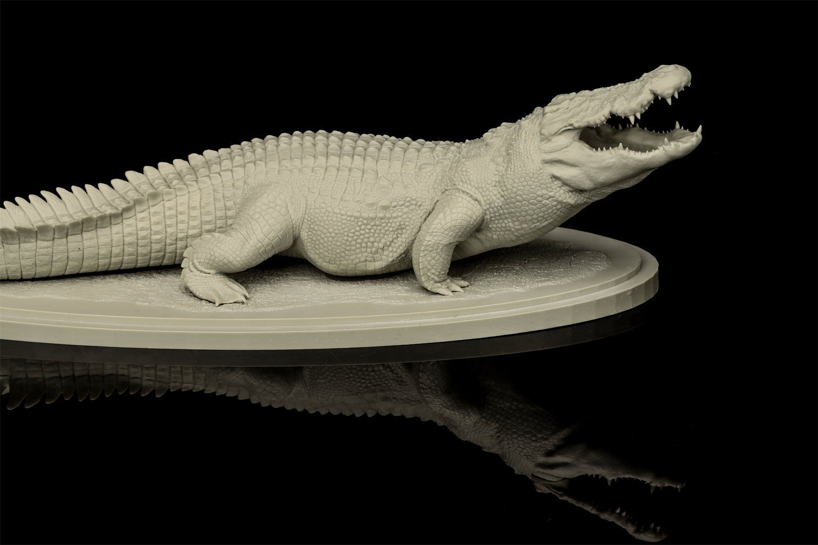 Das Crocs Man Studio Krokodil-Utan-Modell