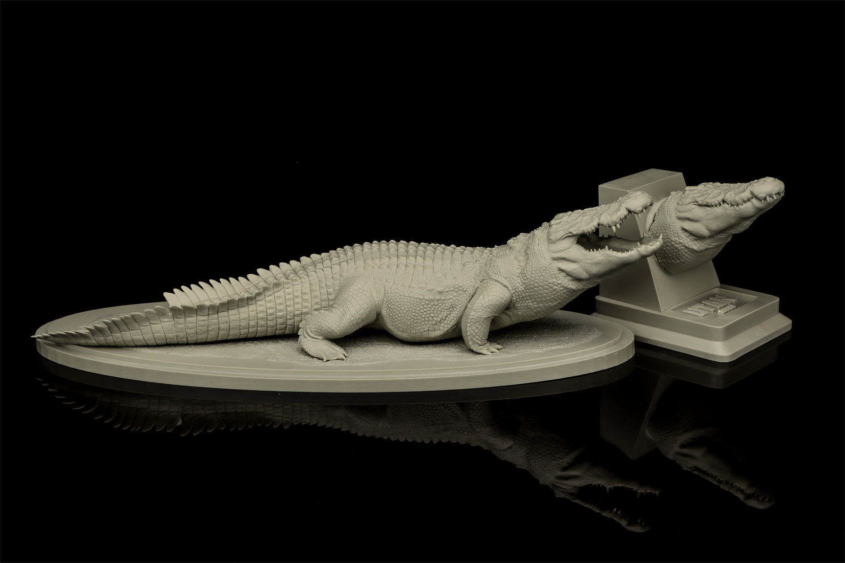 The Crocs Man Studio Crocodile Utan Model