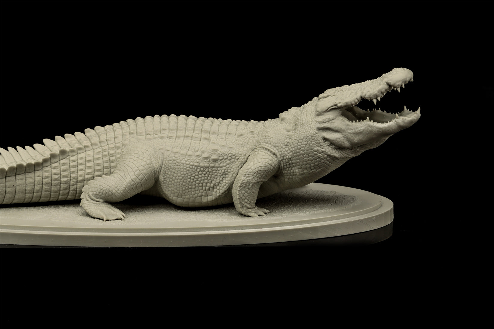 Das Crocs Man Studio Krokodil-Utan-Modell