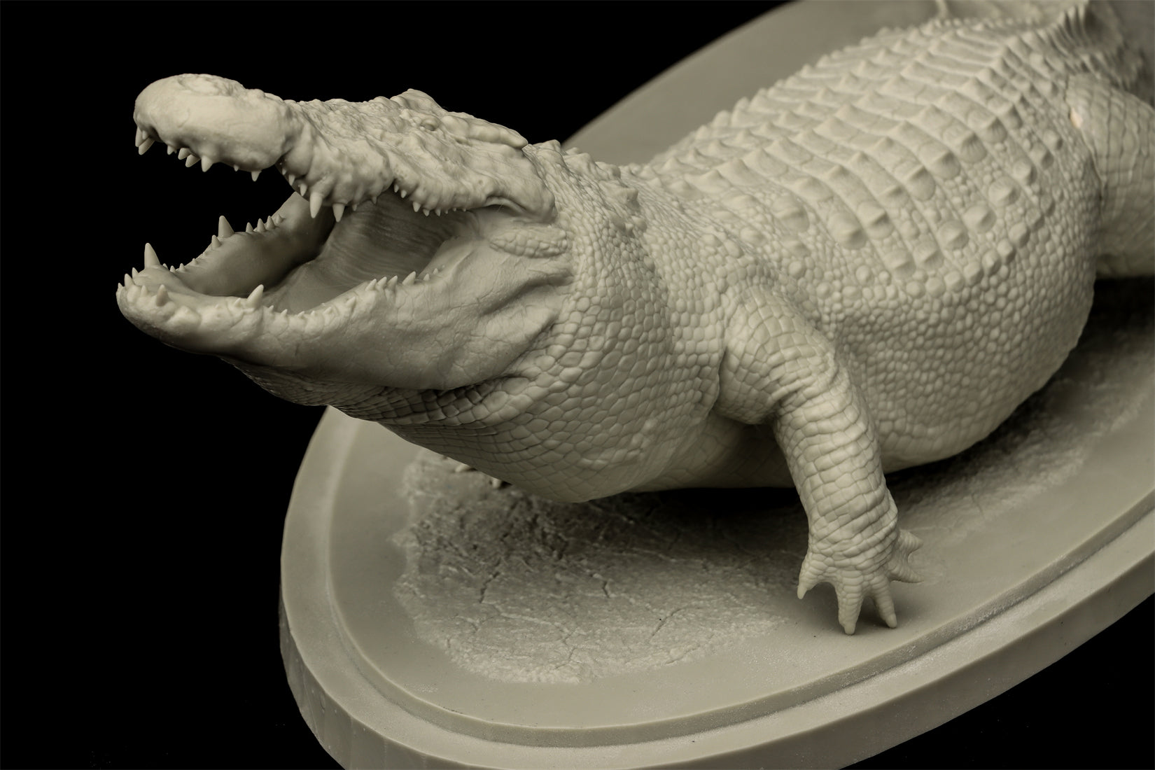 Das Crocs Man Studio Krokodil-Utan-Modell