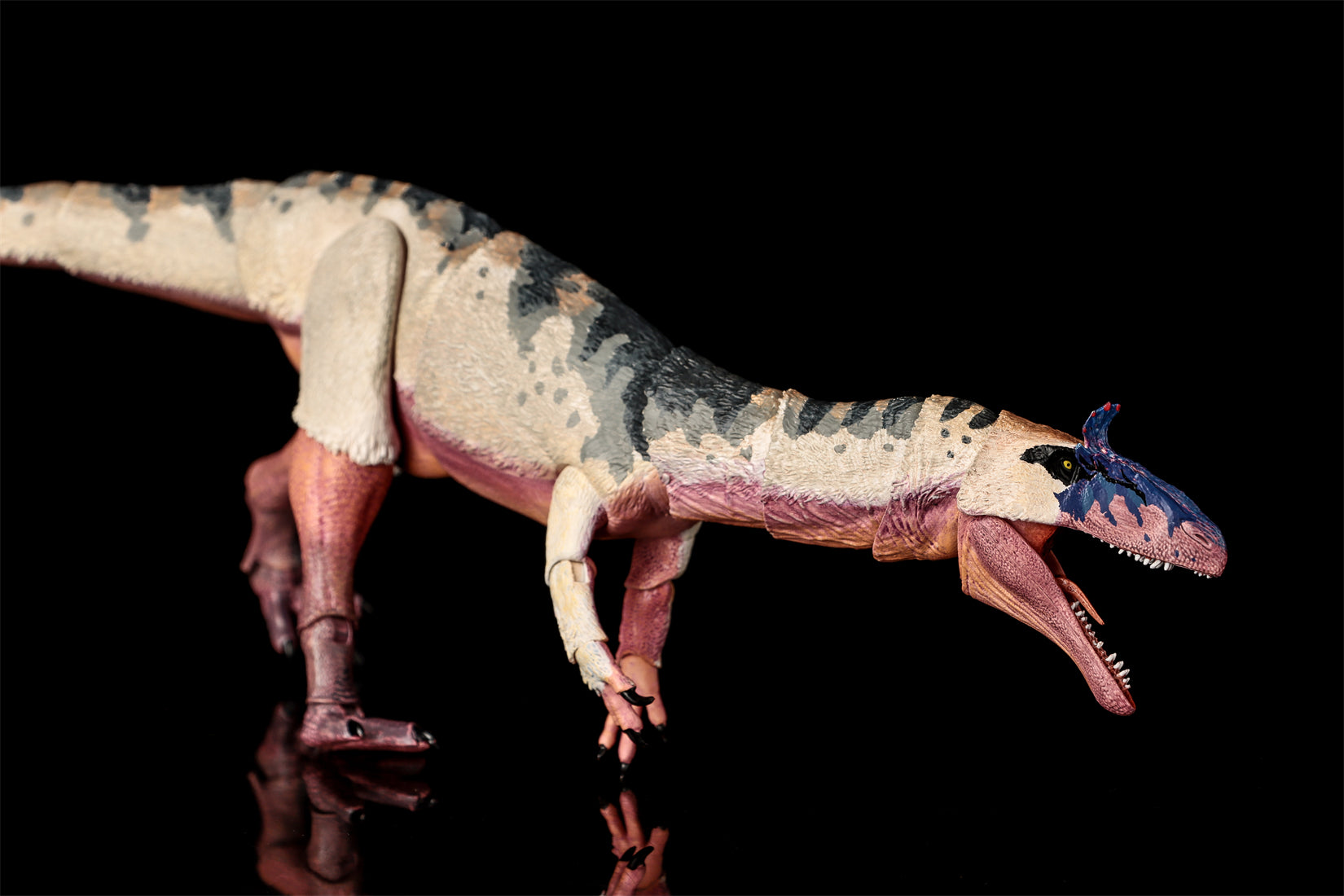 Beasts of the Mesozoic Cryolophosaurus ellioti – 1/18th scale action figure