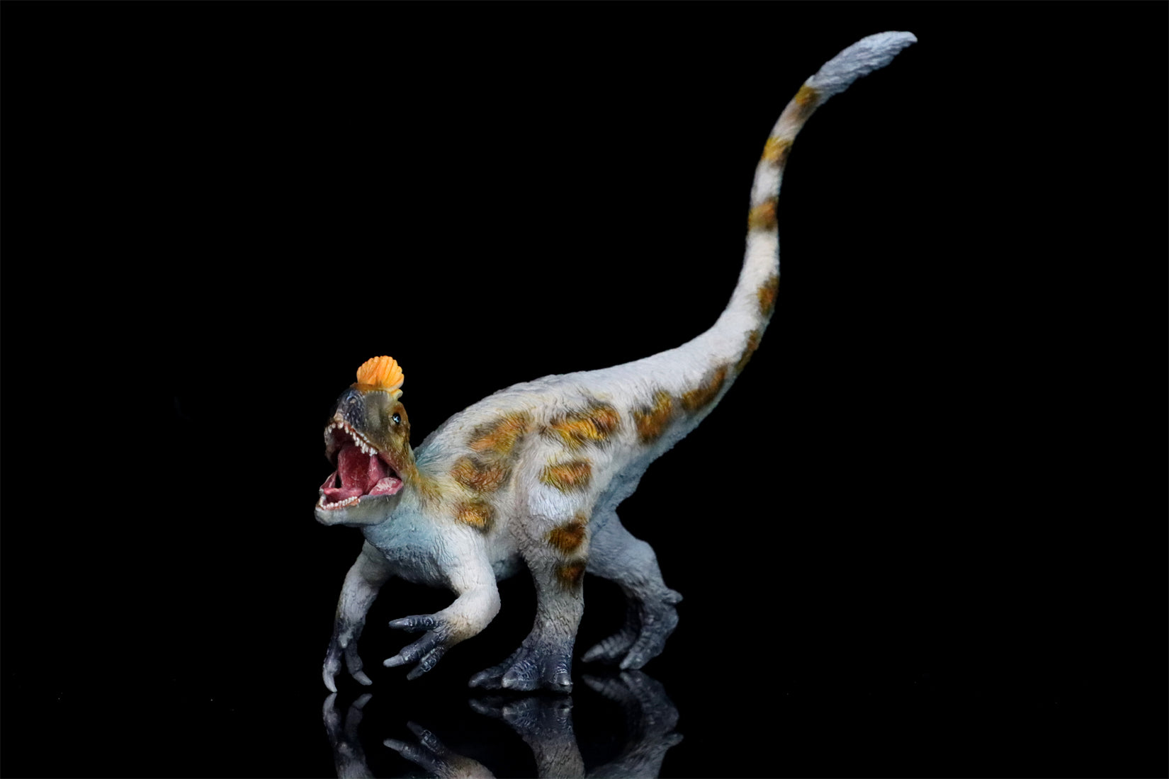 TNG Lufengosaurus Quetzalcoatlus Cryolophosaurus Saichania Sinosauropteryx Figure