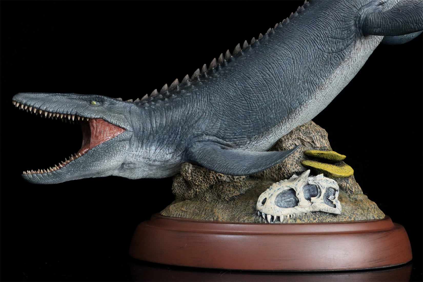 Nanmu Mosasaurus 2.0 Lord of Abyss Figure