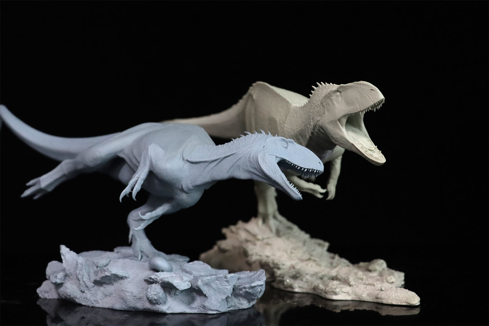 MK Studio 1:20 Scale Sinraptor Couple Scene Statue