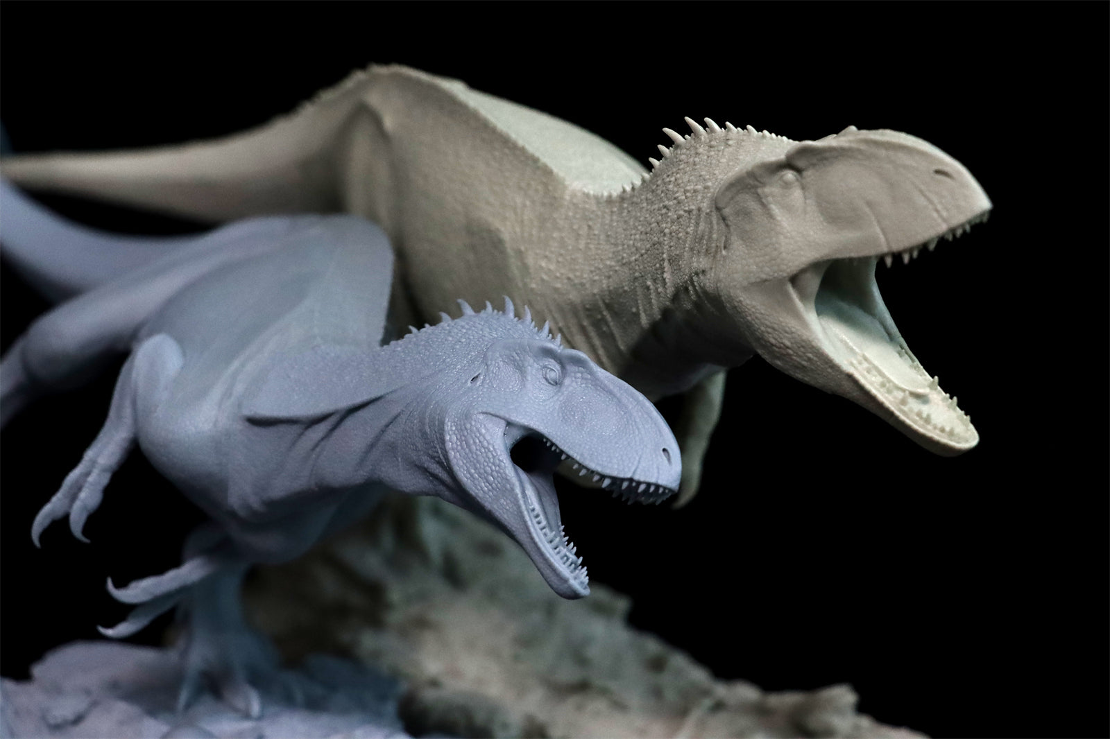 MK Studio 1:20 Scale Sinraptor Couple Scene Statue