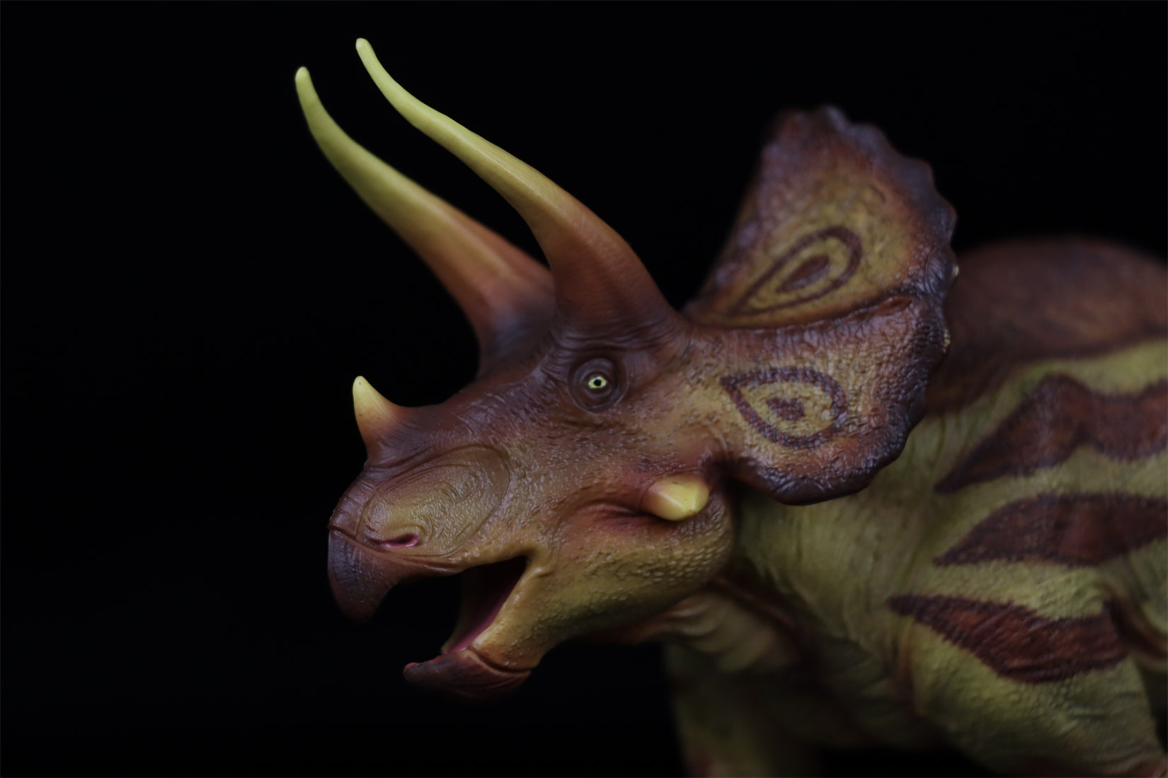 RECUR 1:35 Scale Triceratops Marsh Model
