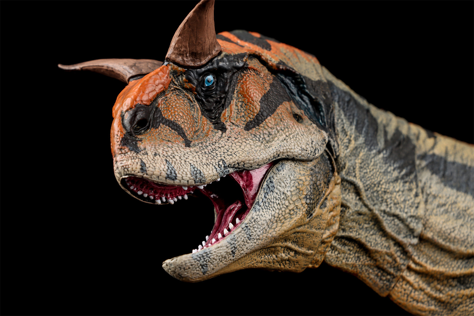 Beasts of the Mesozoic Carnotaurus sastrei - 1/18th scale action figure