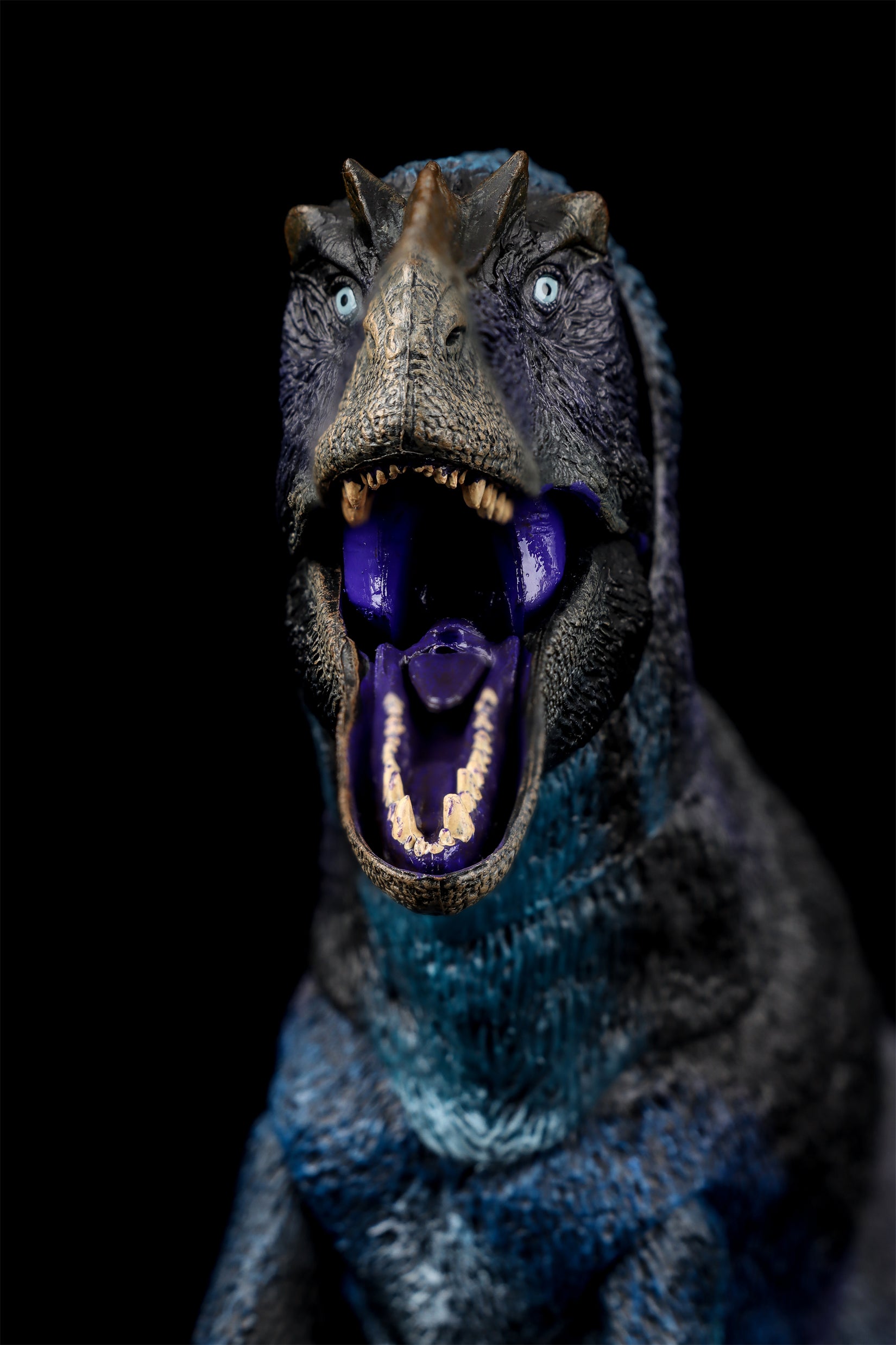 Beasts of the Mesozoic Yutyrannus huali- 1/18th scale action figure