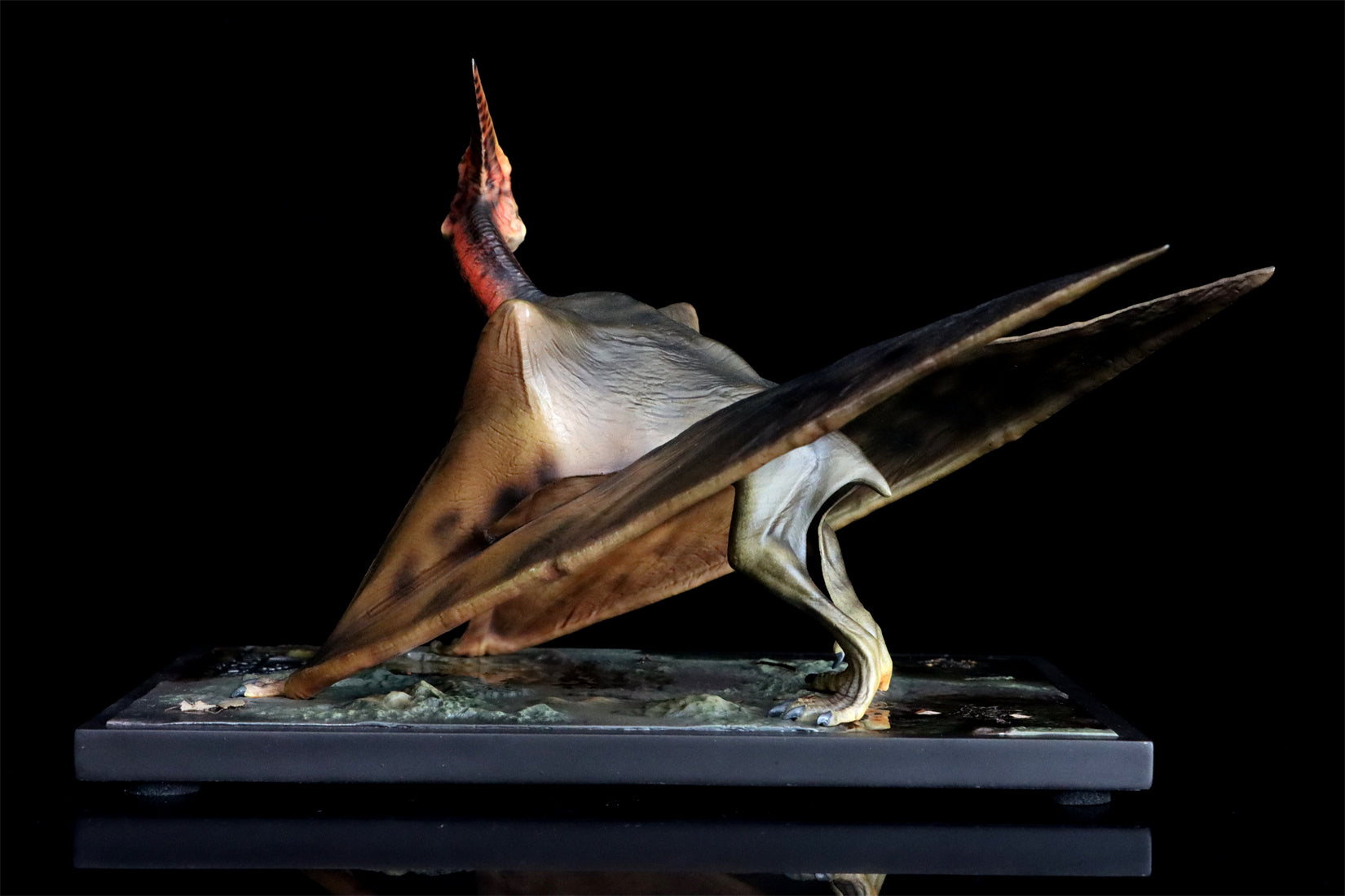 DINO DREAM 1:15 Scale Pteranodon Scene Statue