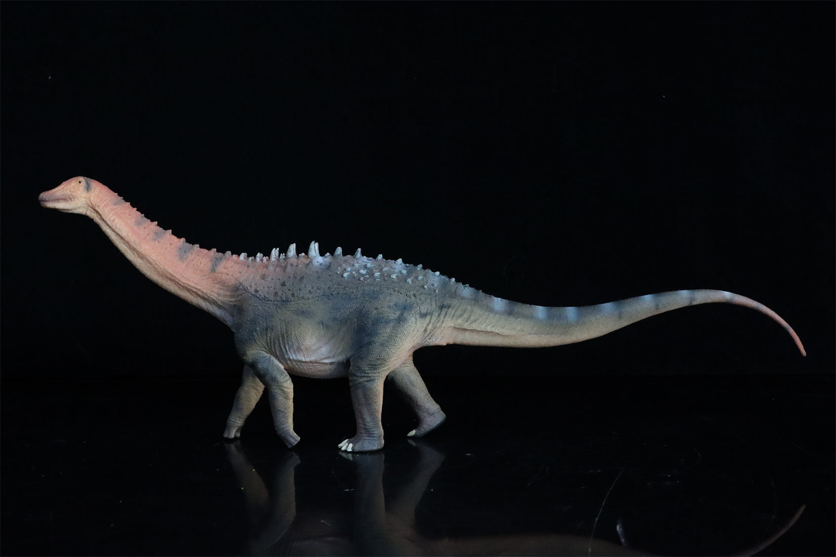 HAOLONGGOOD 1:35 Scale Ampelosaurus Model