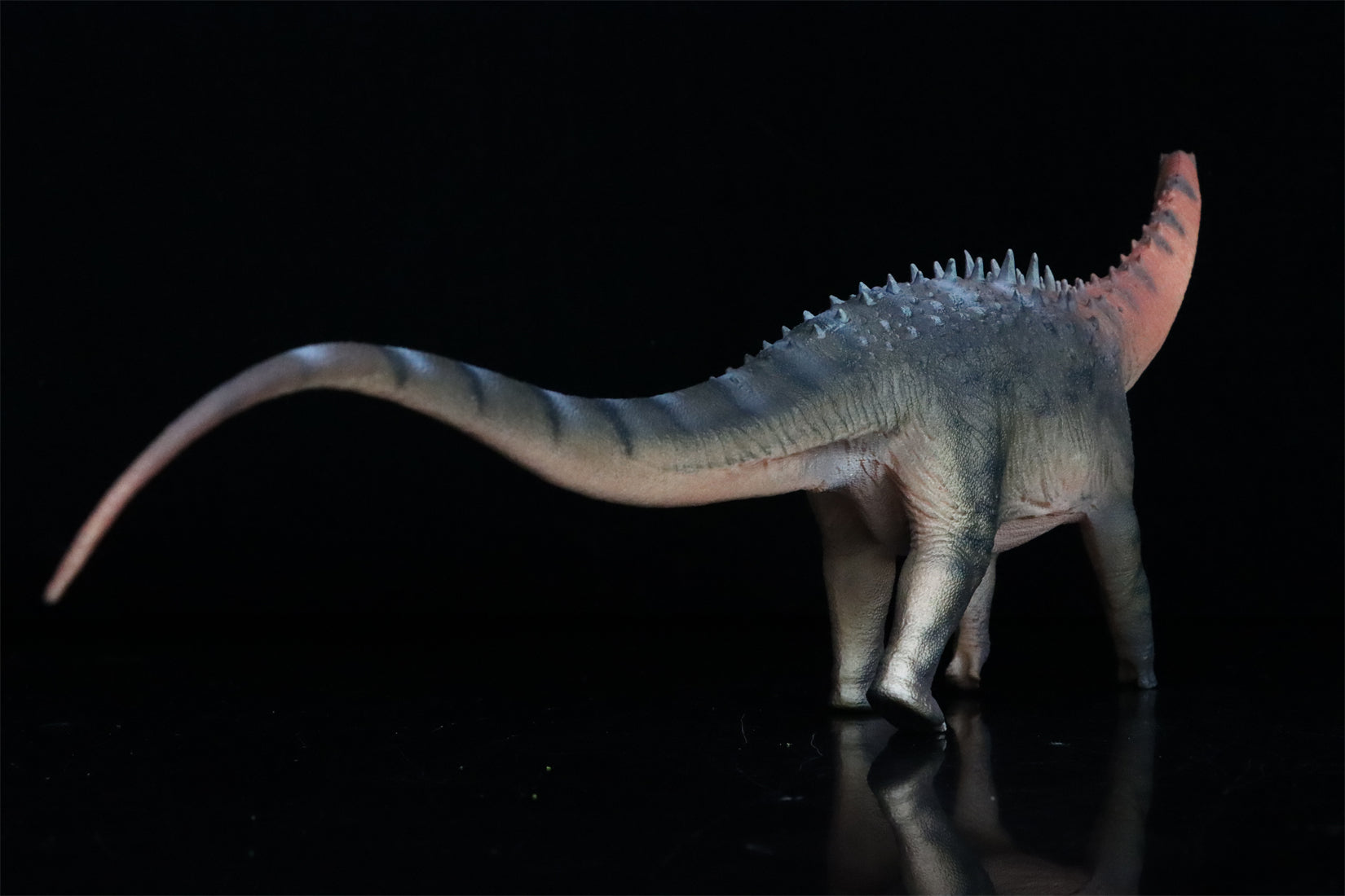 HAOLONGGOOD 1:35 Scale Ampelosaurus Model