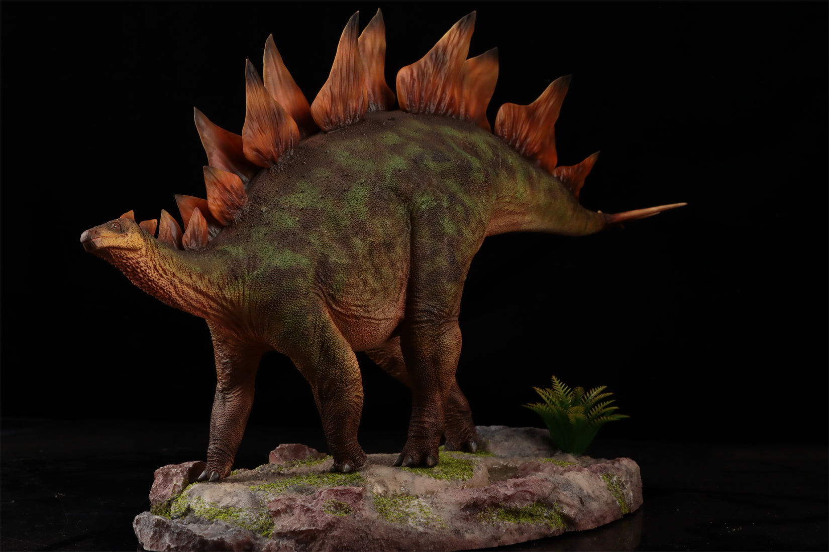 HAOLONGGOOD 1:20 Scale Stegosaurus Model