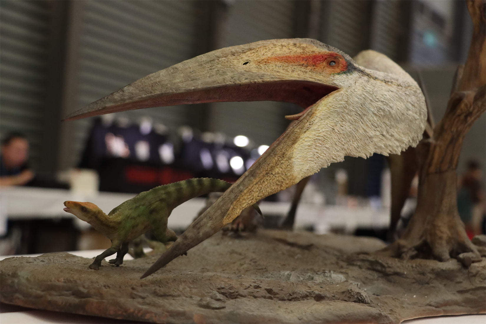 MuSee Studio 1/15 Scale Hatzegopteryx Hunting Microhadrosaurus Scene Statue