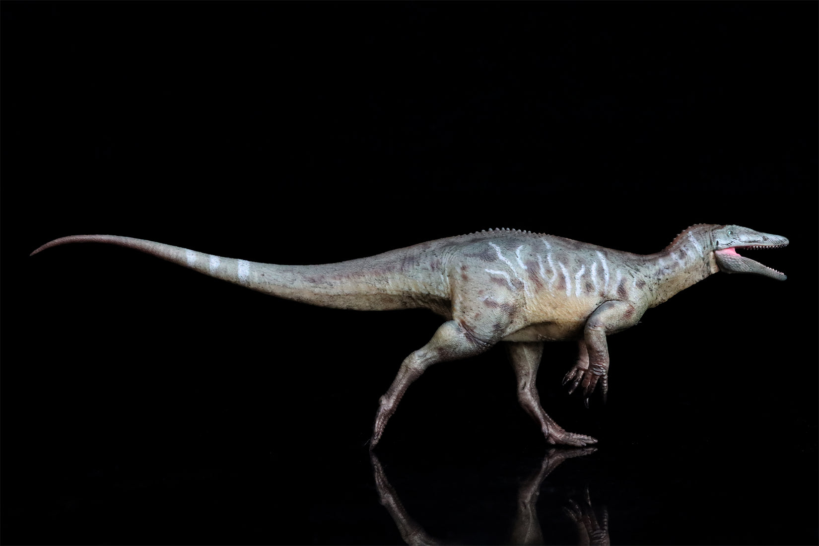 HAOLONGGOOD 1:35 Scale Megaraptor Model