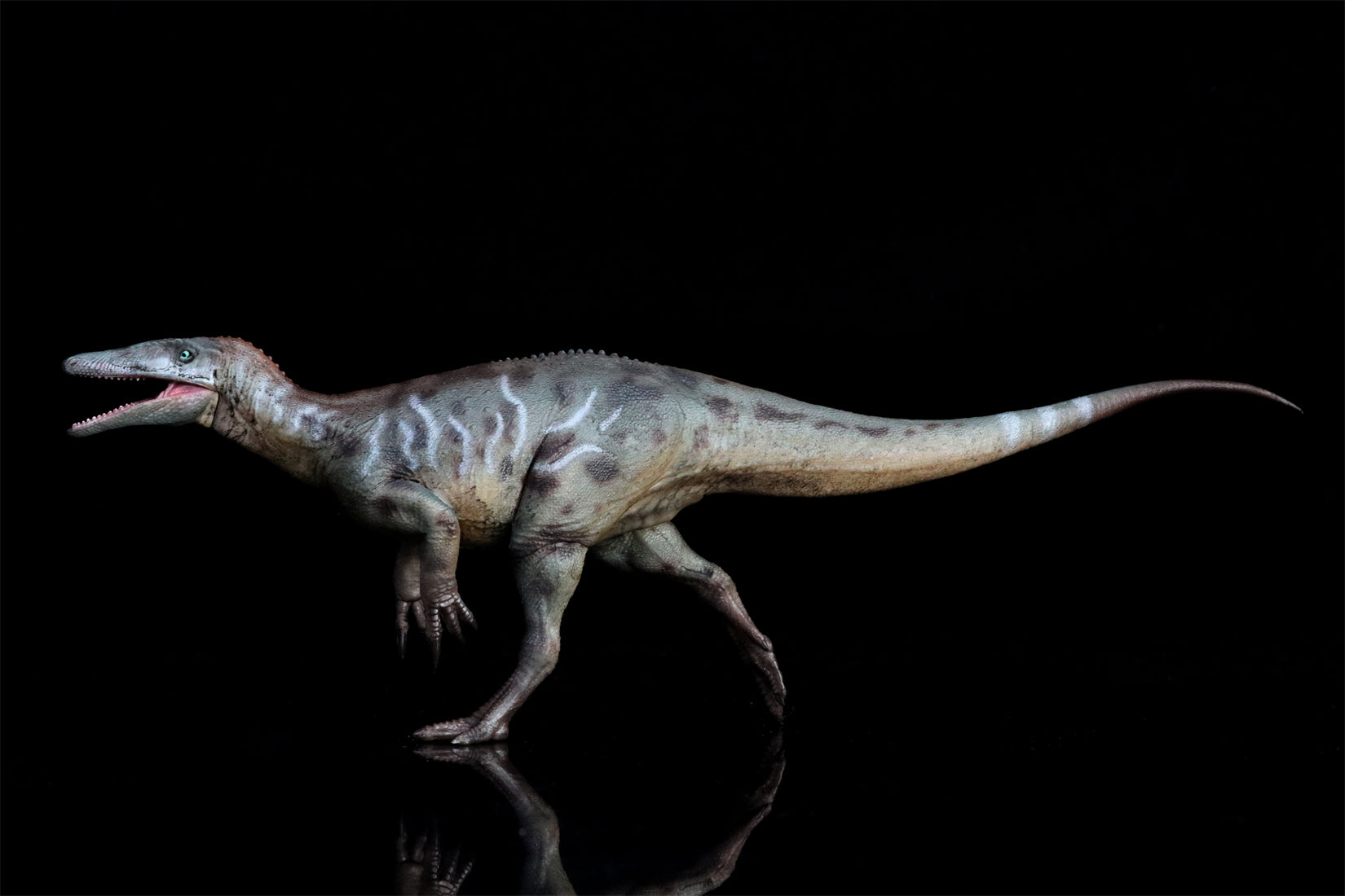 HAOLONGGOOD 1:35 Scale Megaraptor Model