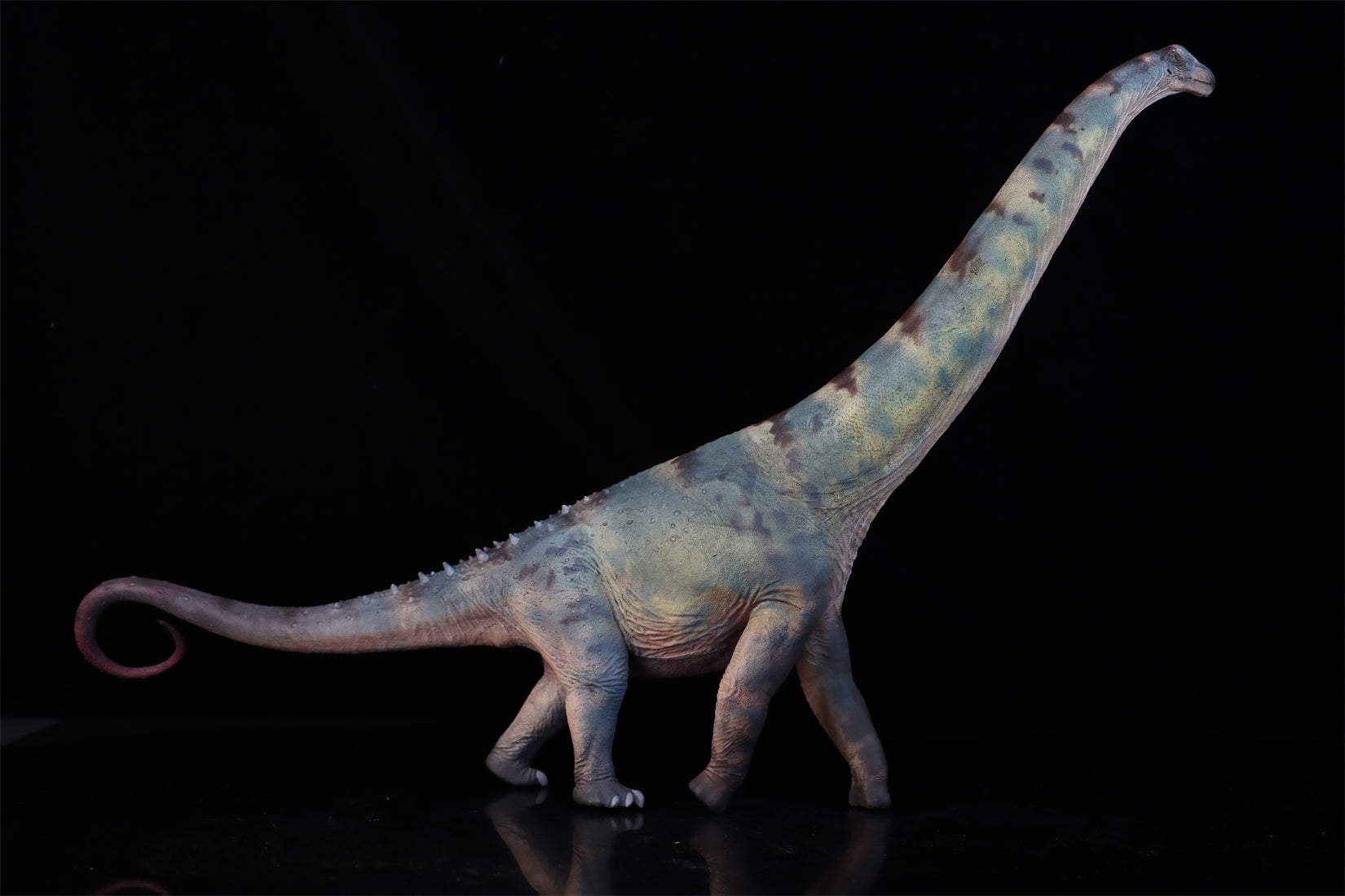 HAOLONGGOOD 1:35 Scale Alamosaurus Model