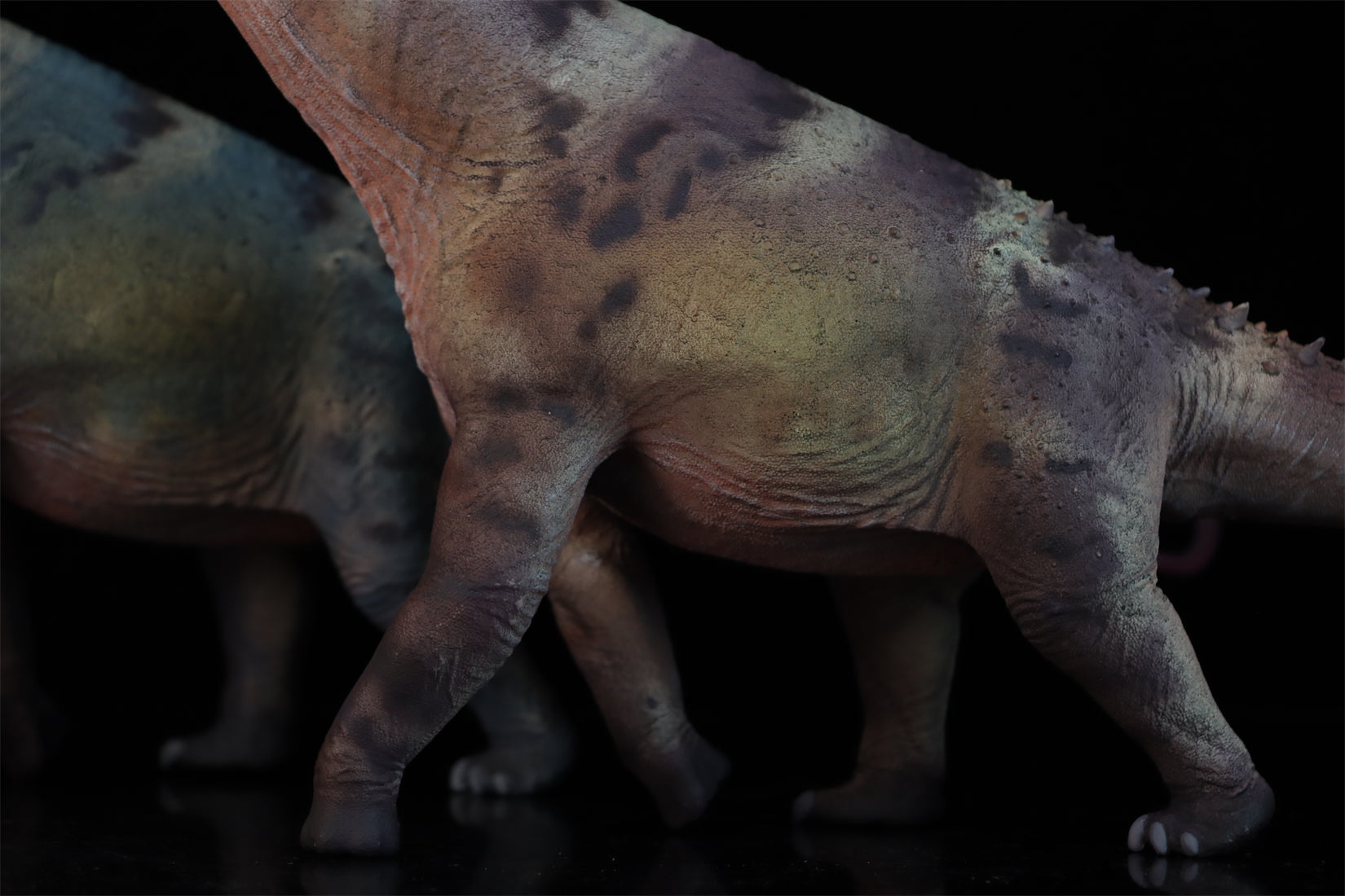 HAOLONGGOOD 1:35 Scale Alamosaurus Model