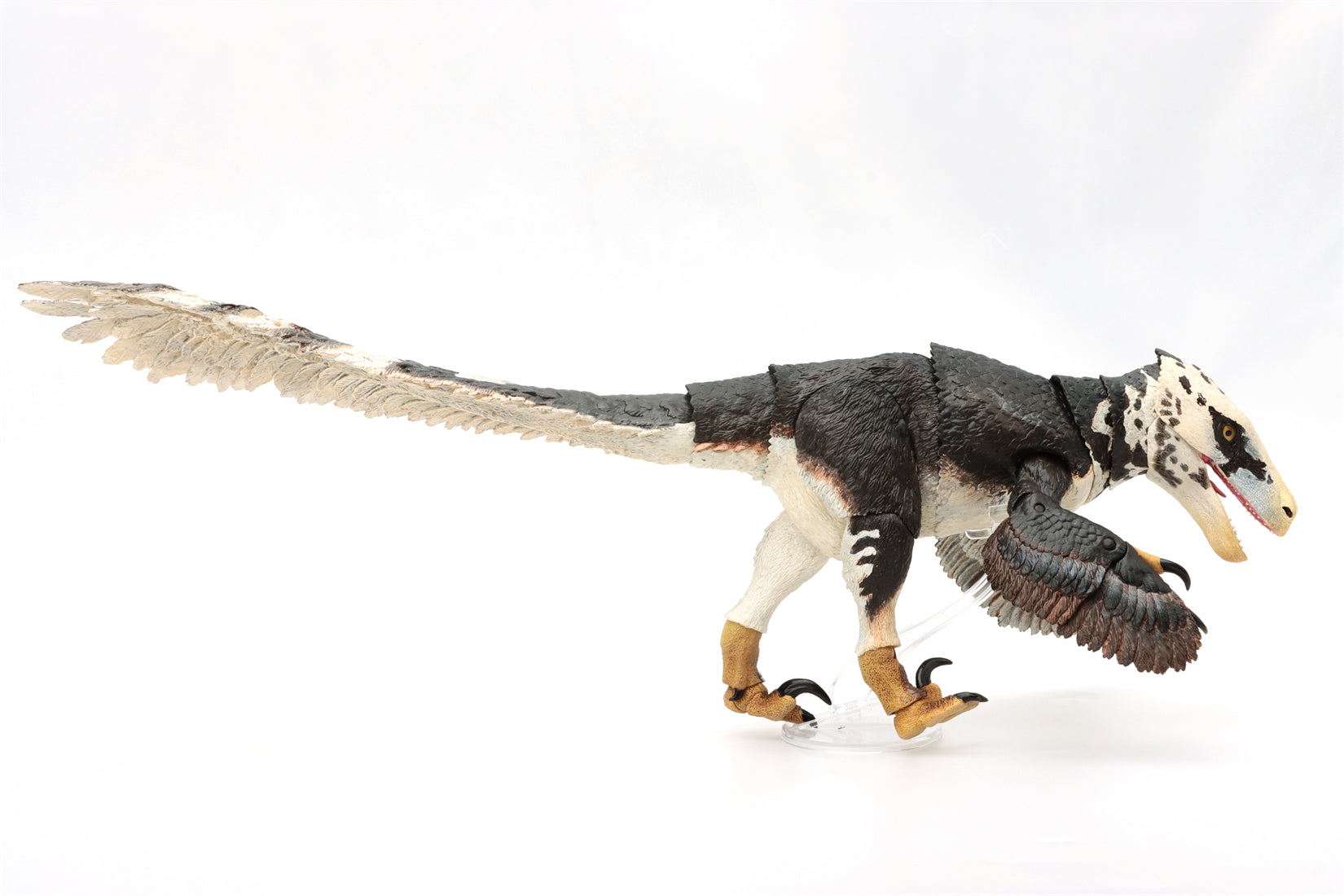 Beasts of the Mesozoic Utahraptor ostrommaysi - 1/18th scale