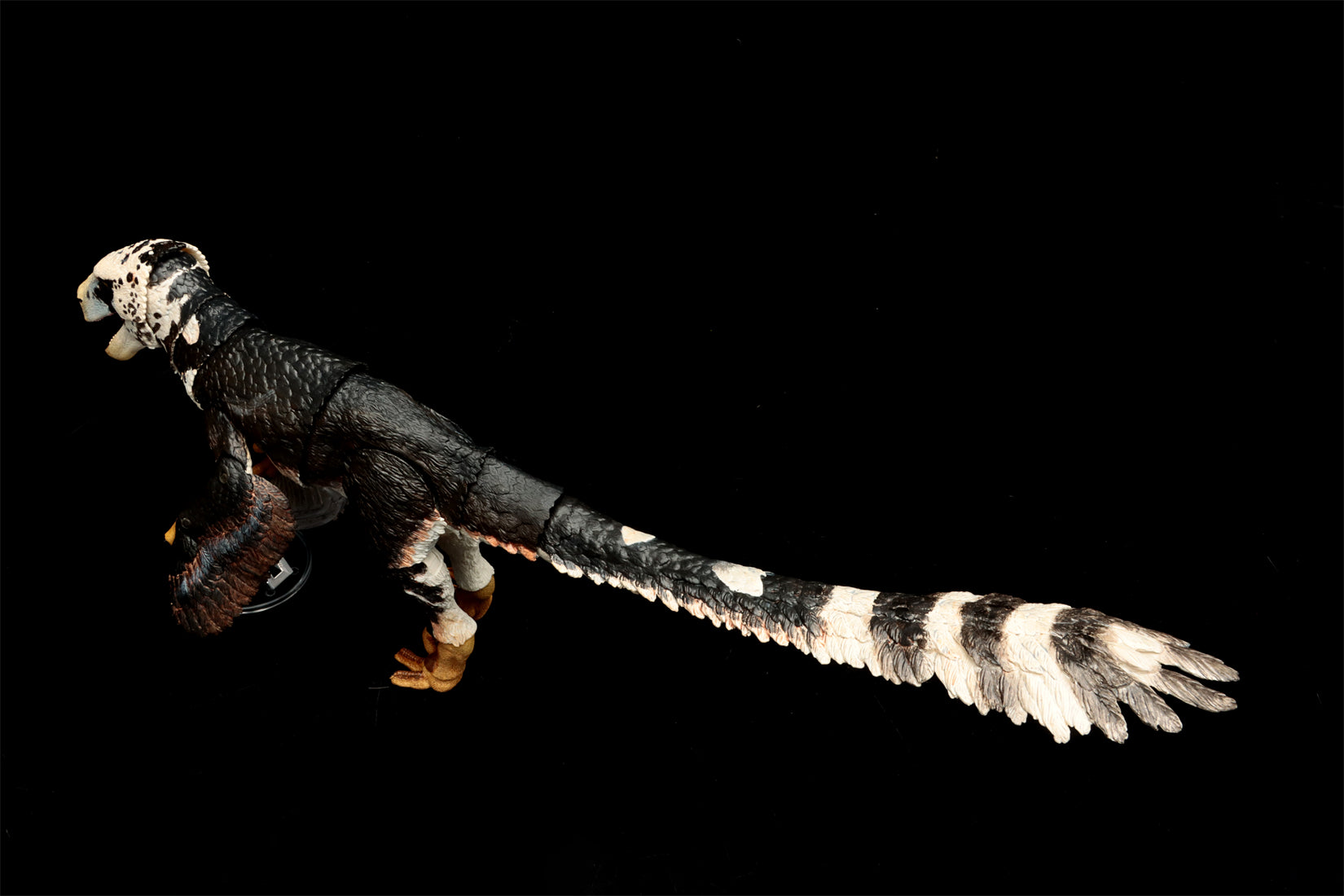 Beasts of the Mesozoic Utahraptor ostrommaysi - 1/18th scale