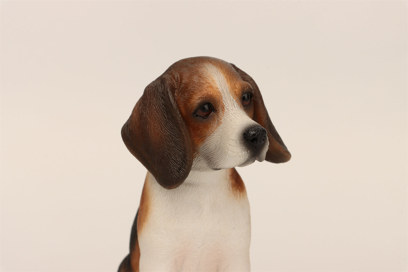 Beagle Puppy Figure