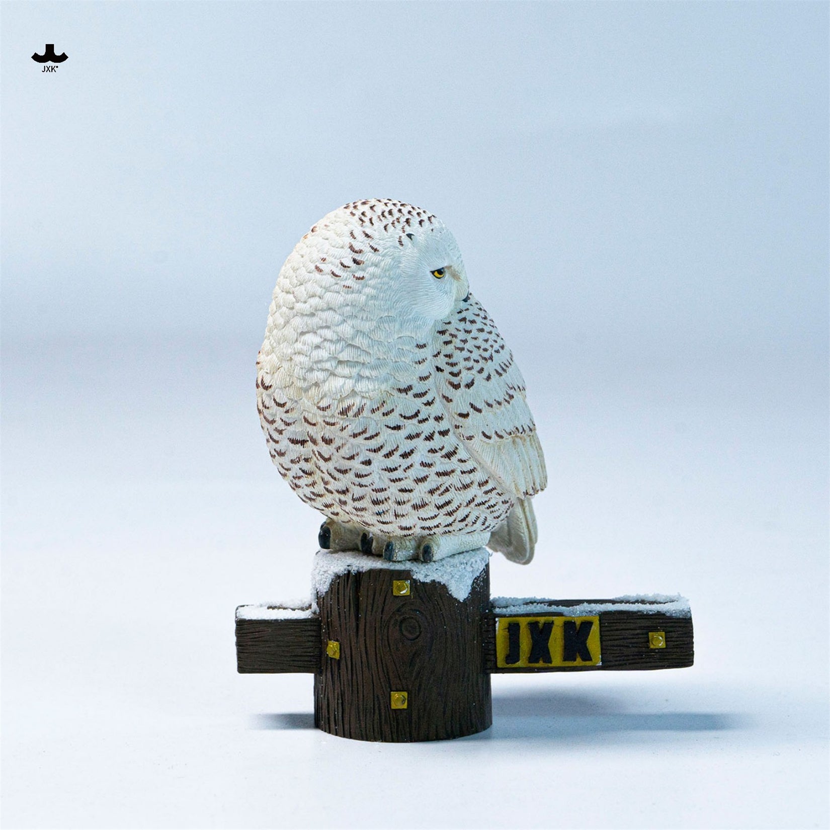 JXK 1:6 Scale Snowy Owl Model