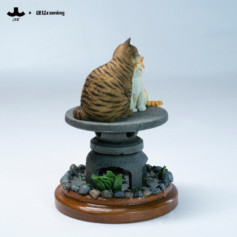 JXK Cats Resting Among Stones Model