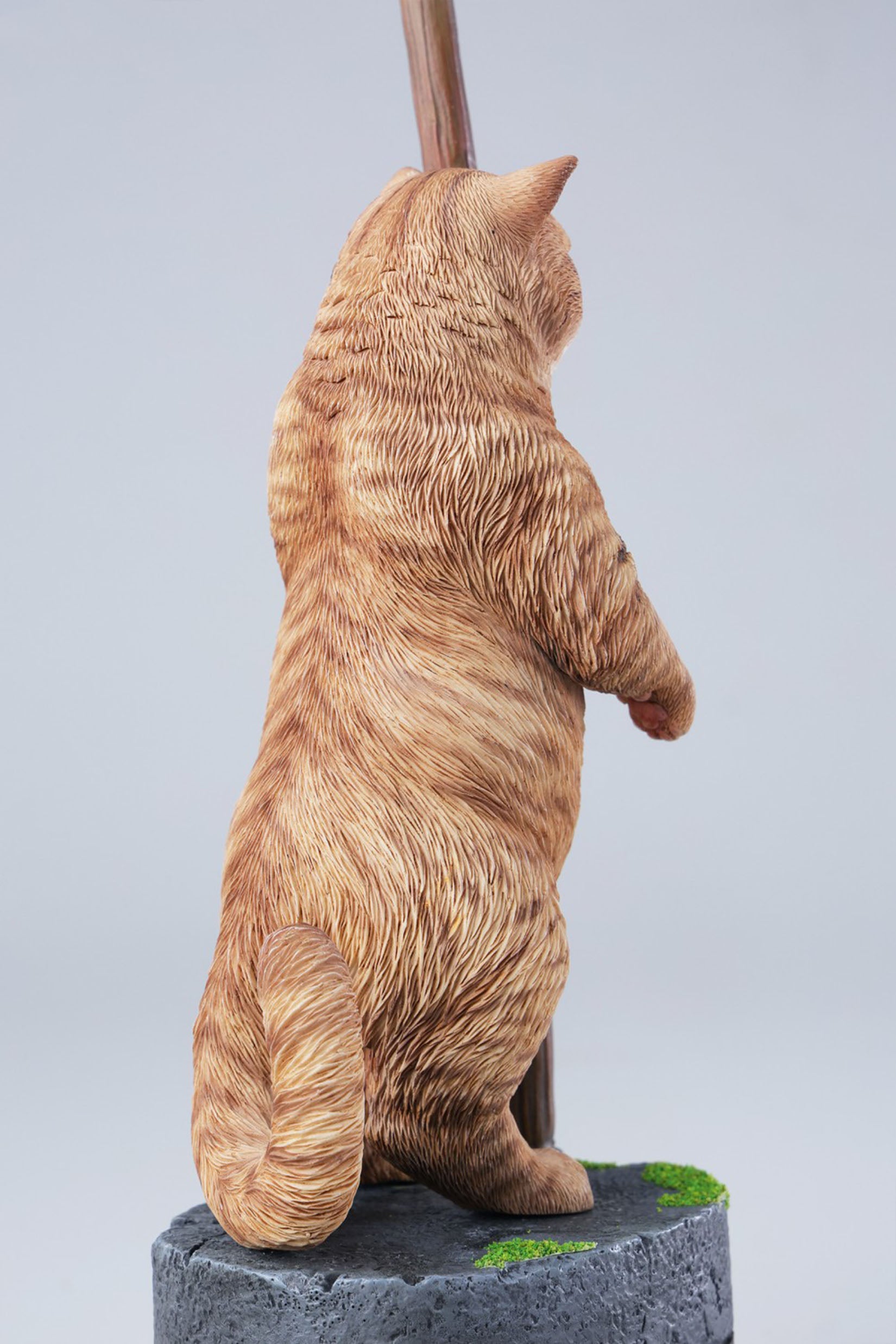 JXK Lumeocat Model Animal Figure
