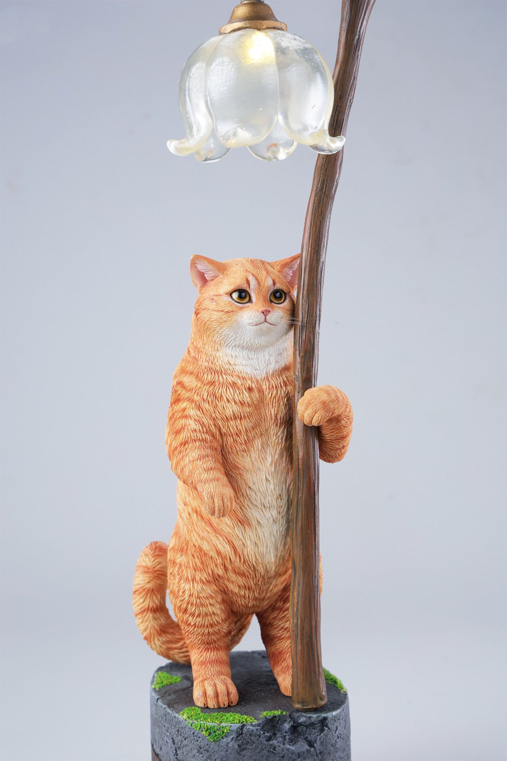 JXK Lumeocat Model Animal Figure