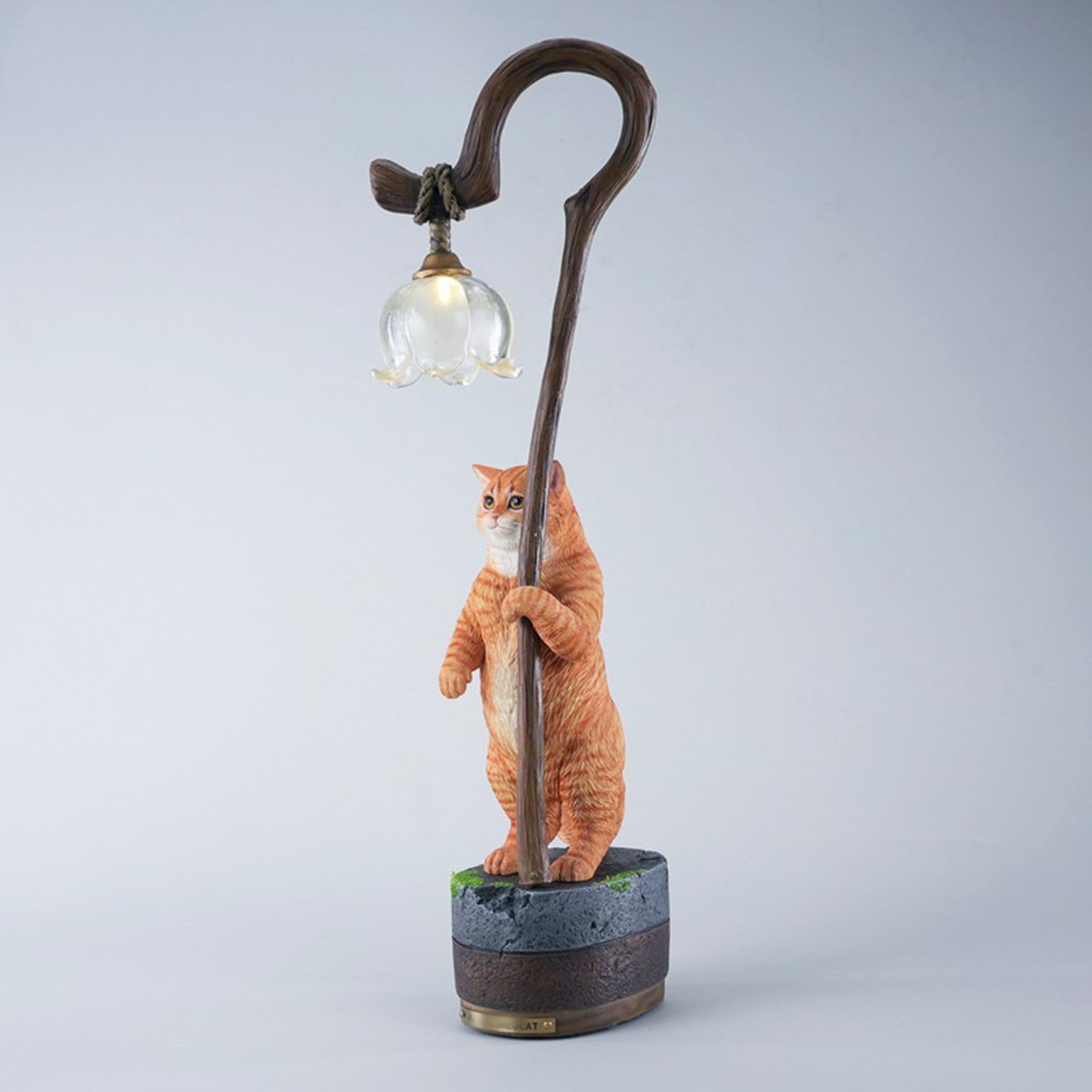 JXK Lumeocat Model Animal Figure