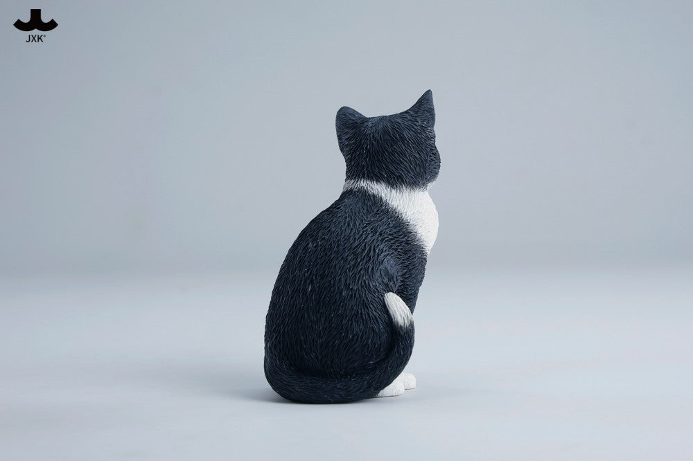 JXK Well-behaved Cat Sitting Figure